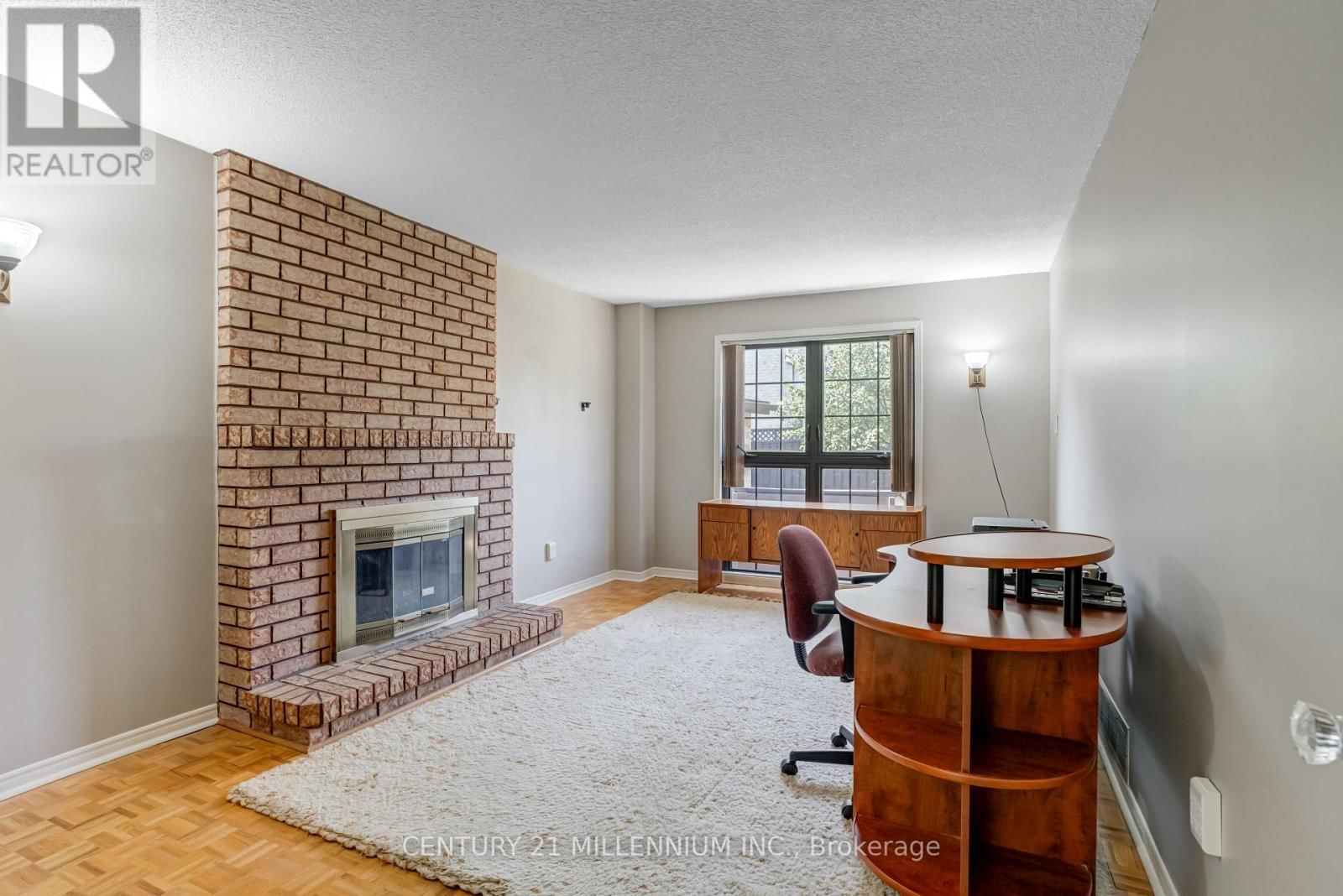 10 PHELPS DRIVE Image 8