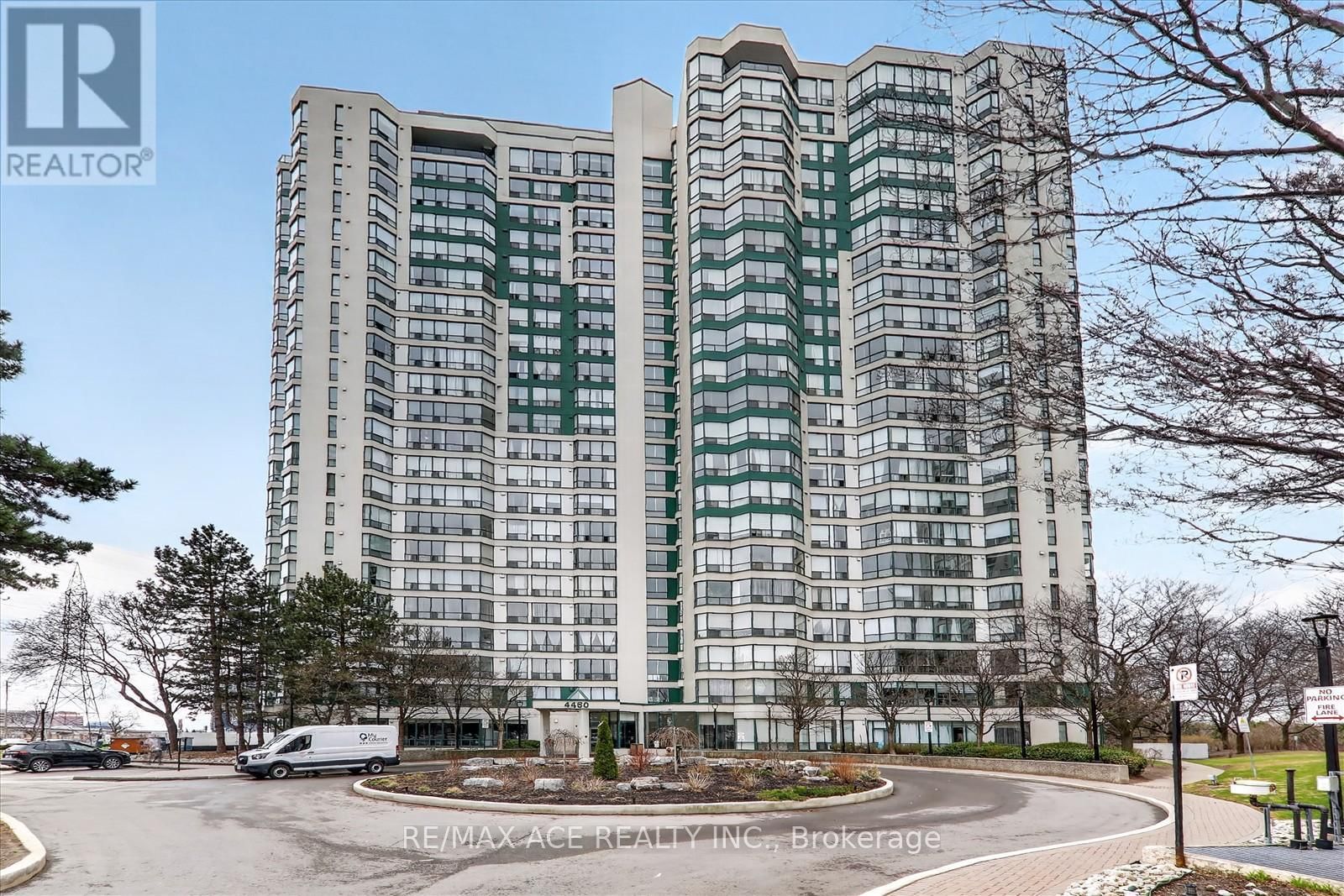 1202 - 4460 TUCANA COURT Image 1