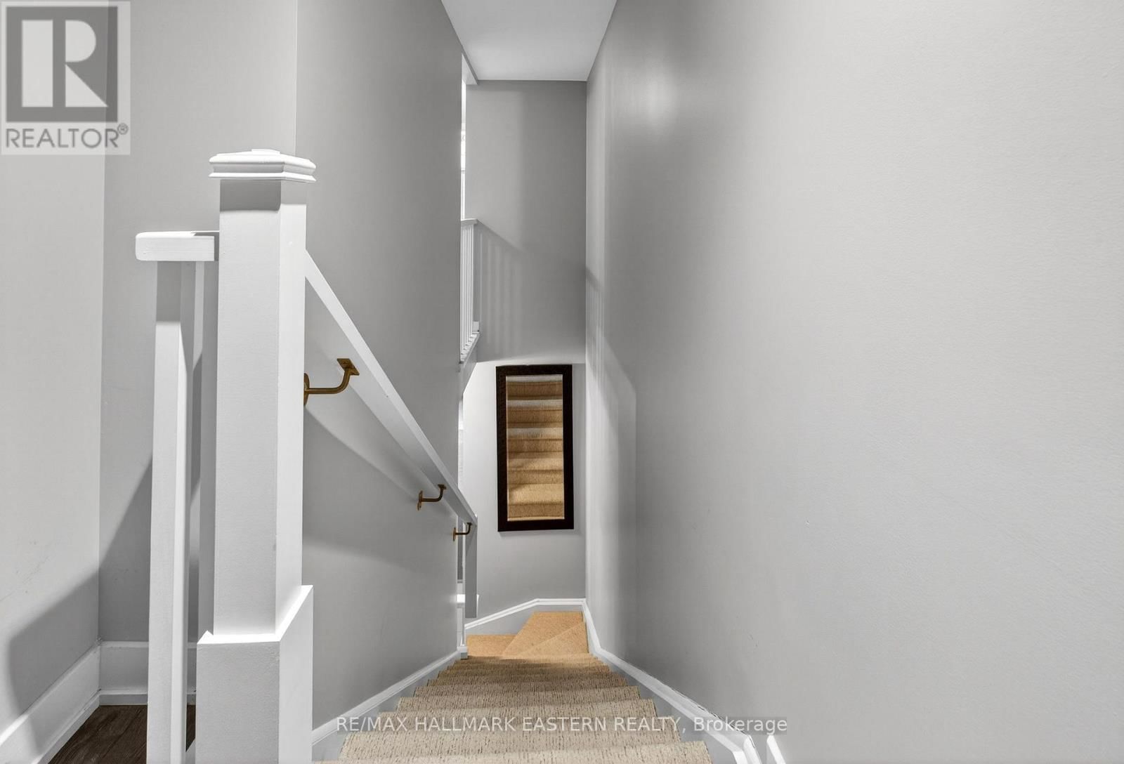 Th3 - 11 SUPERIOR AVENUE Image 15