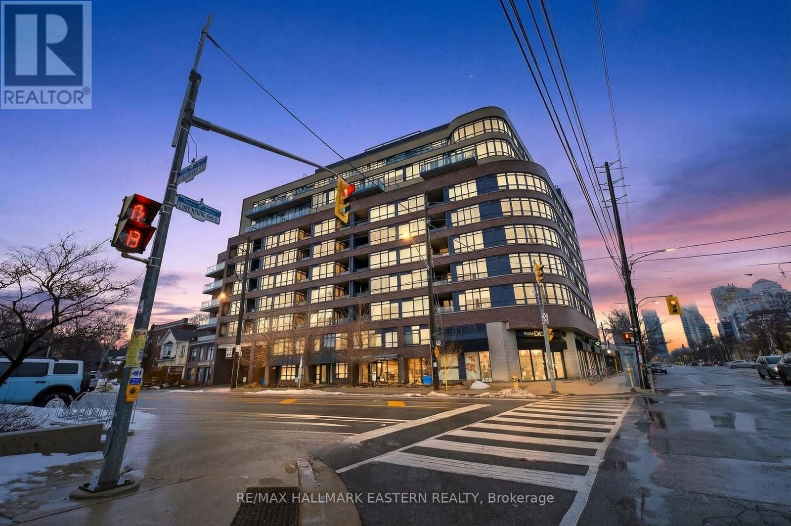 Th3 - 11 SUPERIOR AVENUE Image 44