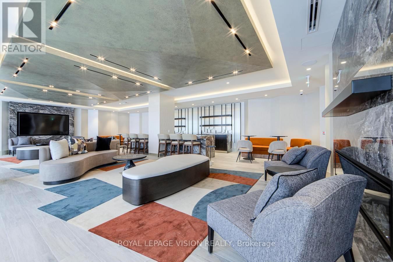 508 - 858 DUPONT STREET Image 32