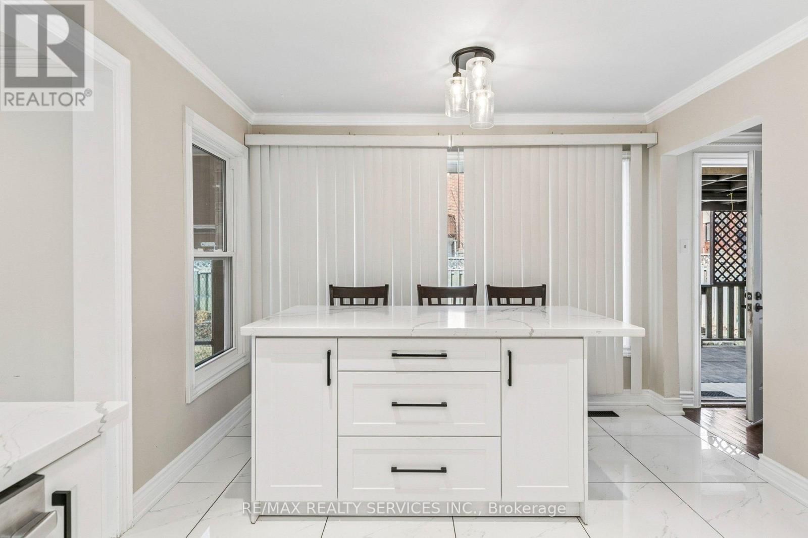 4 BURT DRIVE Image 11