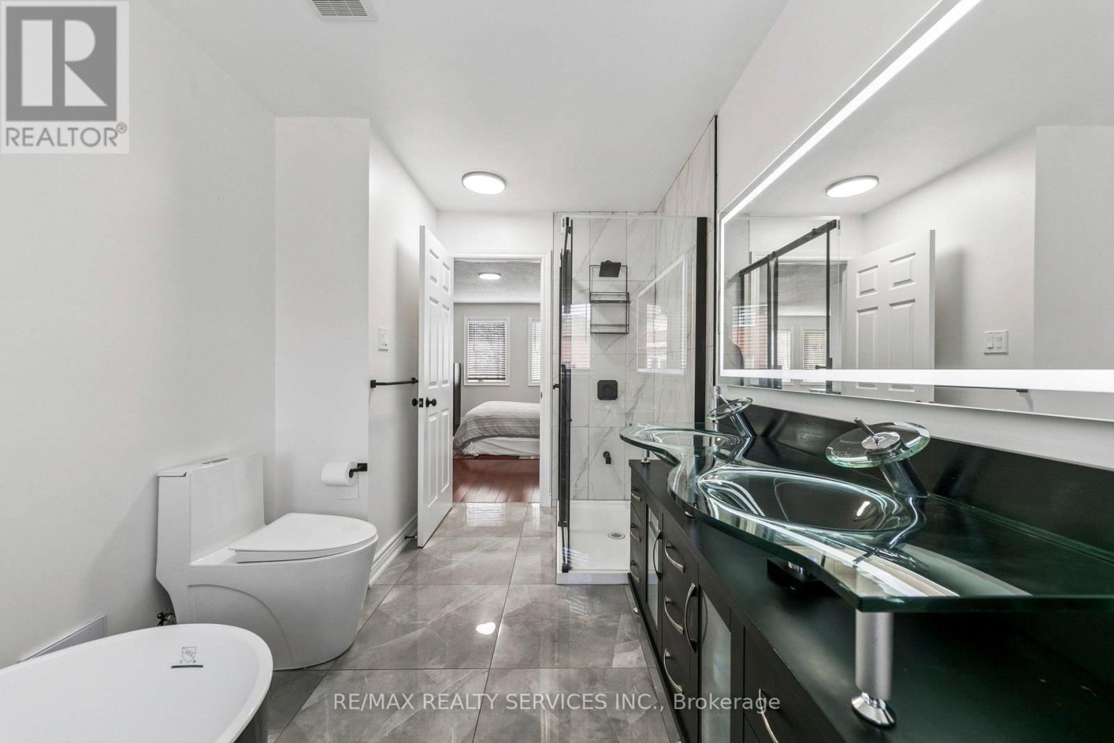 4 BURT DRIVE Image 25