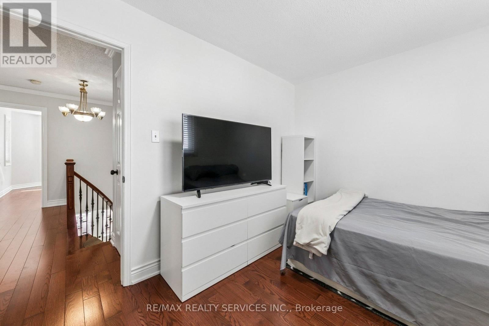 4 BURT DRIVE Image 26