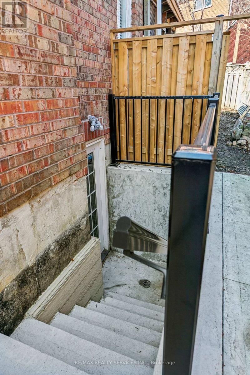 4 BURT DRIVE Image 47