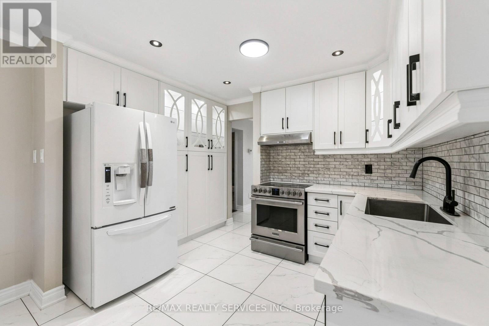 4 BURT DRIVE Image 7