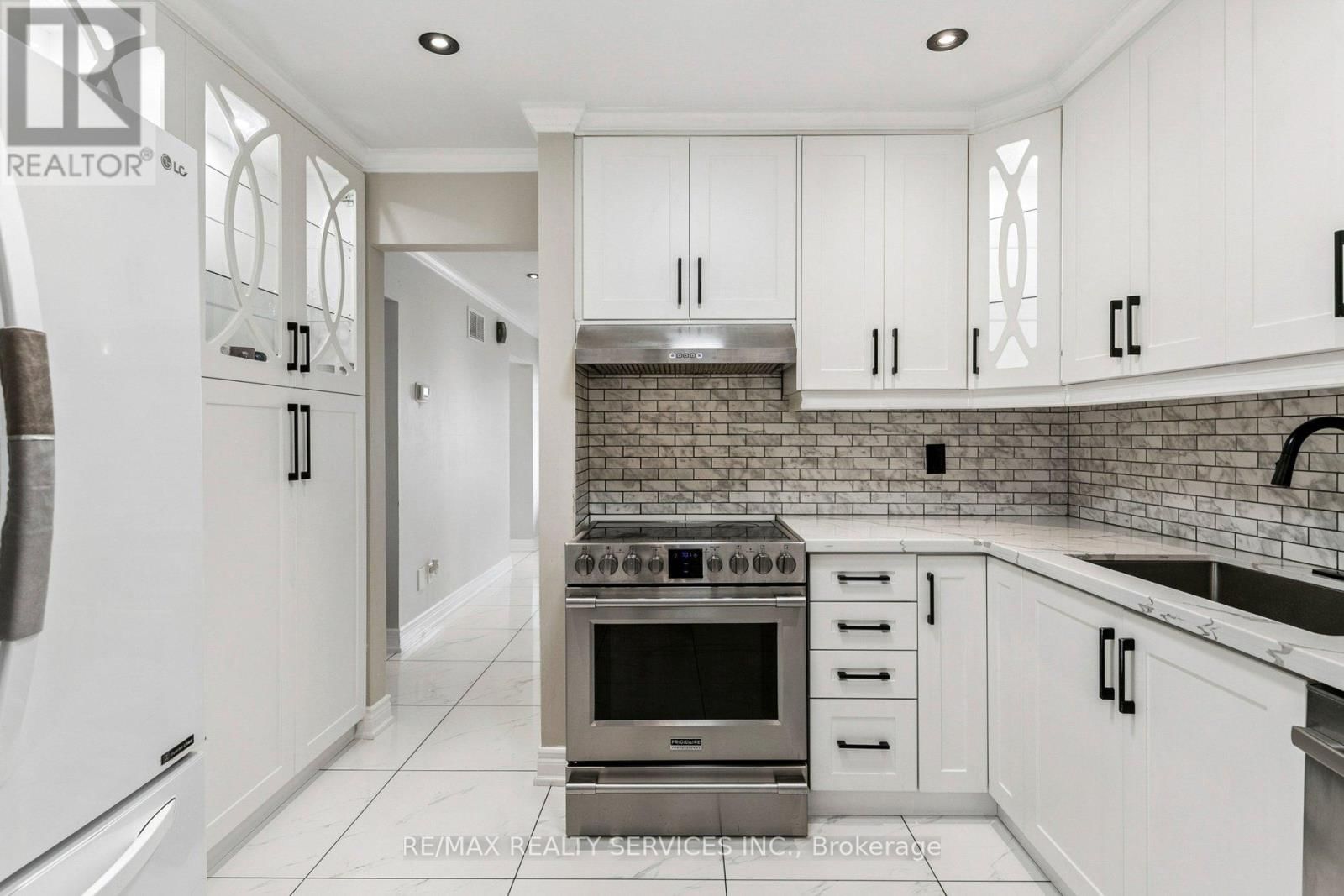 4 BURT DRIVE Image 8