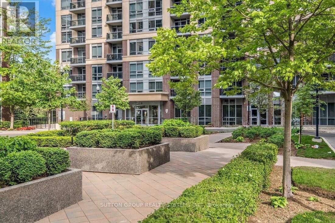 2309 - 3 MICHAEL POWER PLACE Image 1