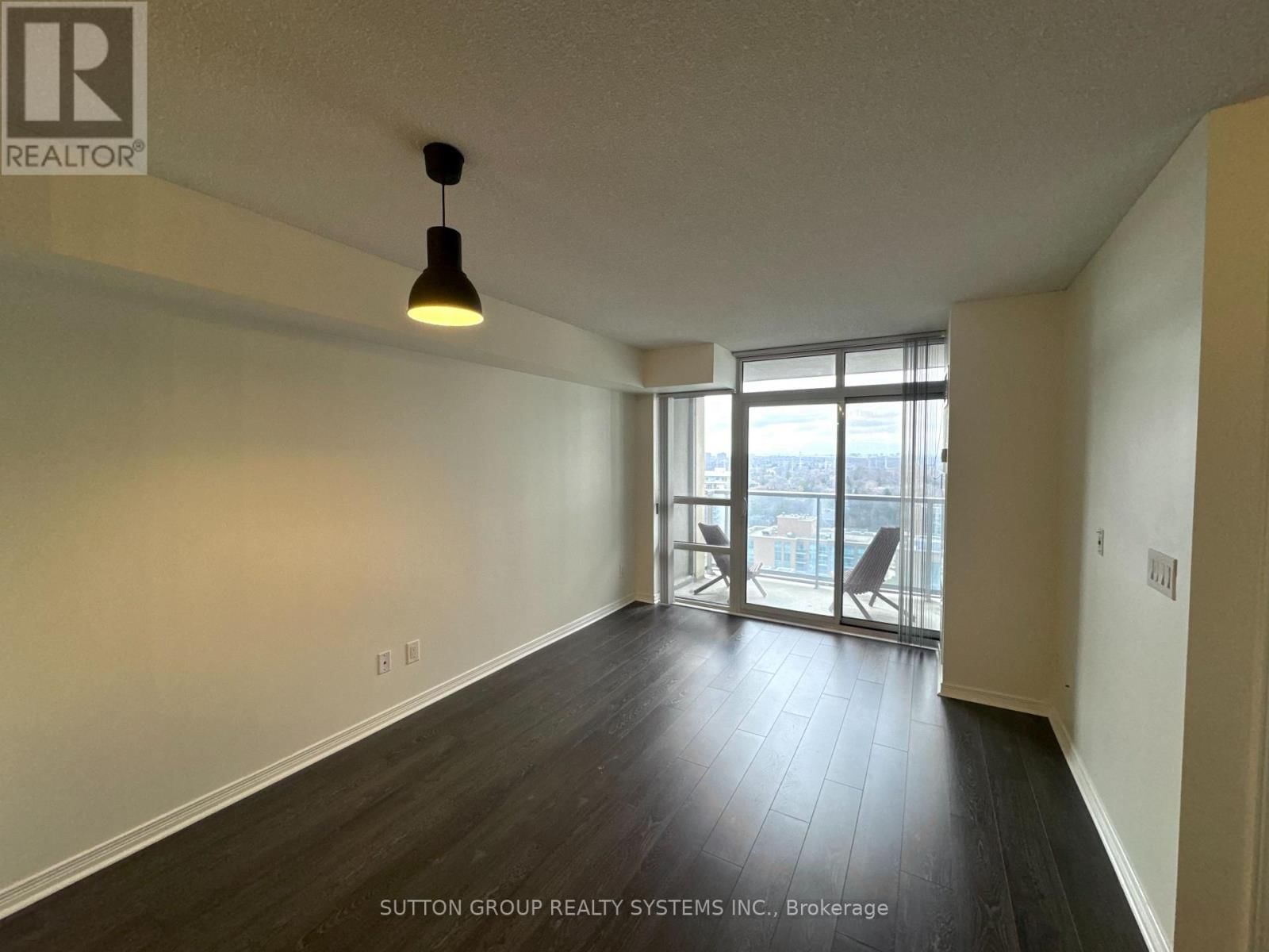 2309 - 3 MICHAEL POWER PLACE Image 6