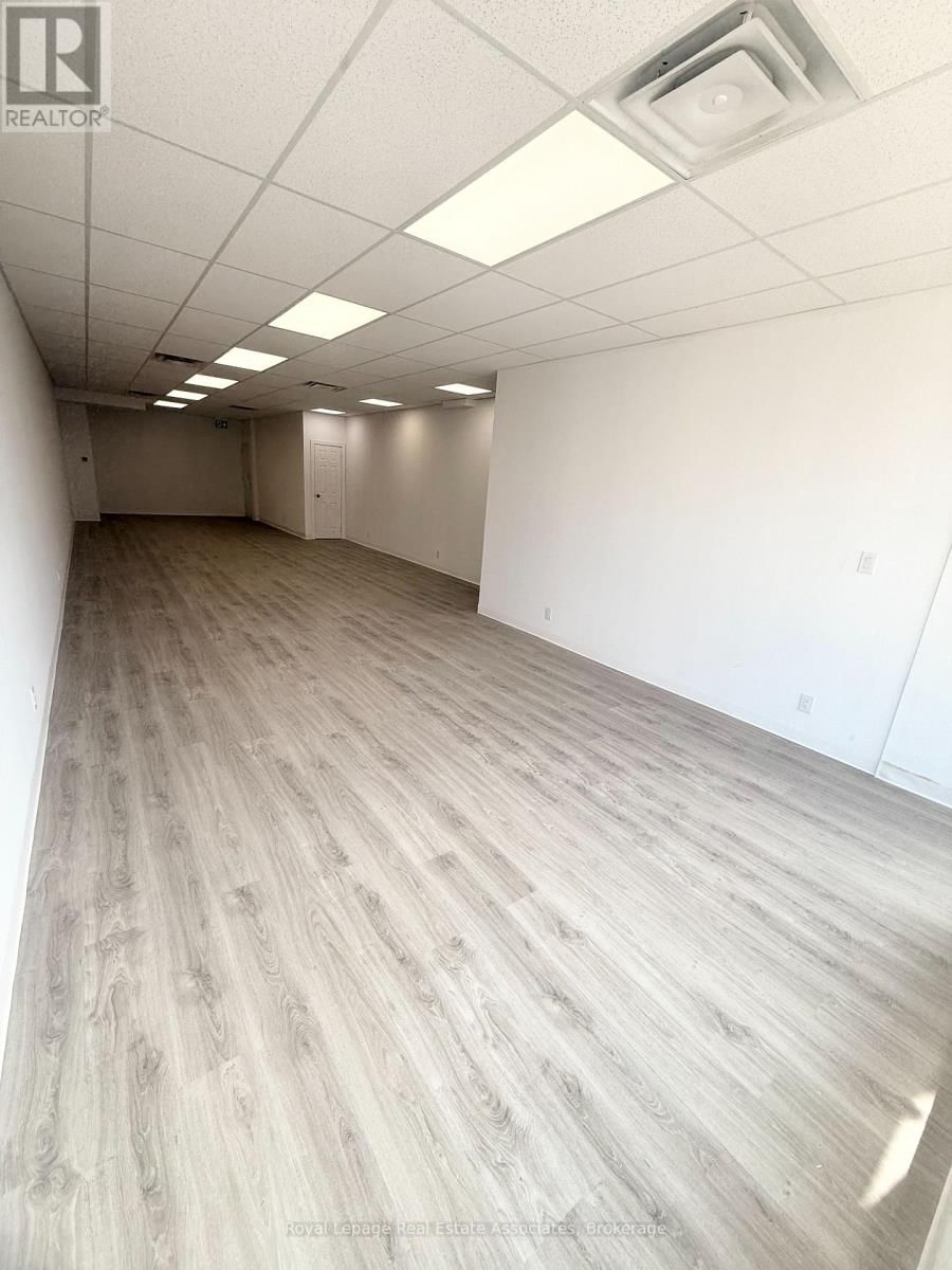 329 LAKESHORE ROAD EAST Image 2