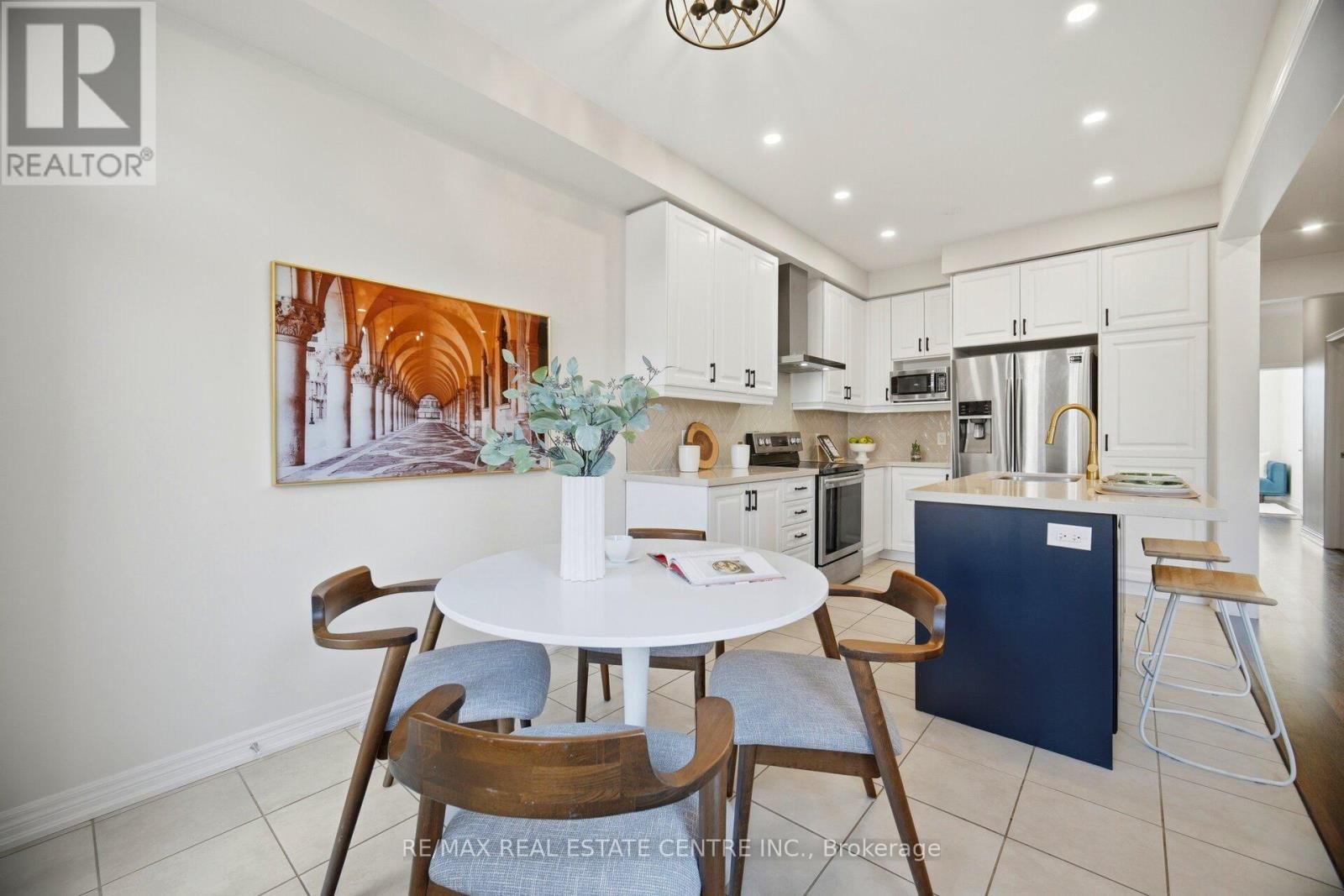 87 BRONSON TERRACE Image 21