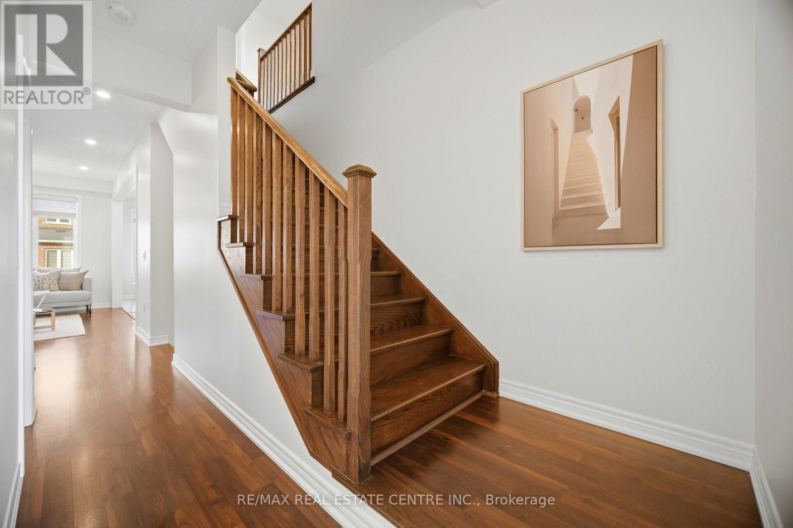 87 BRONSON TERRACE Image 25