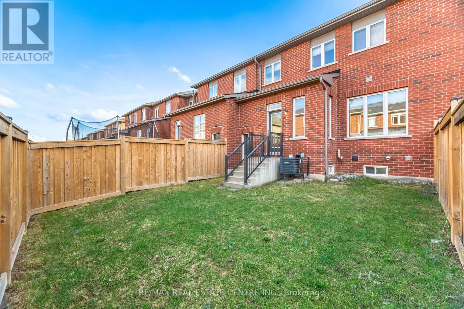 87 BRONSON TERRACE Image 49