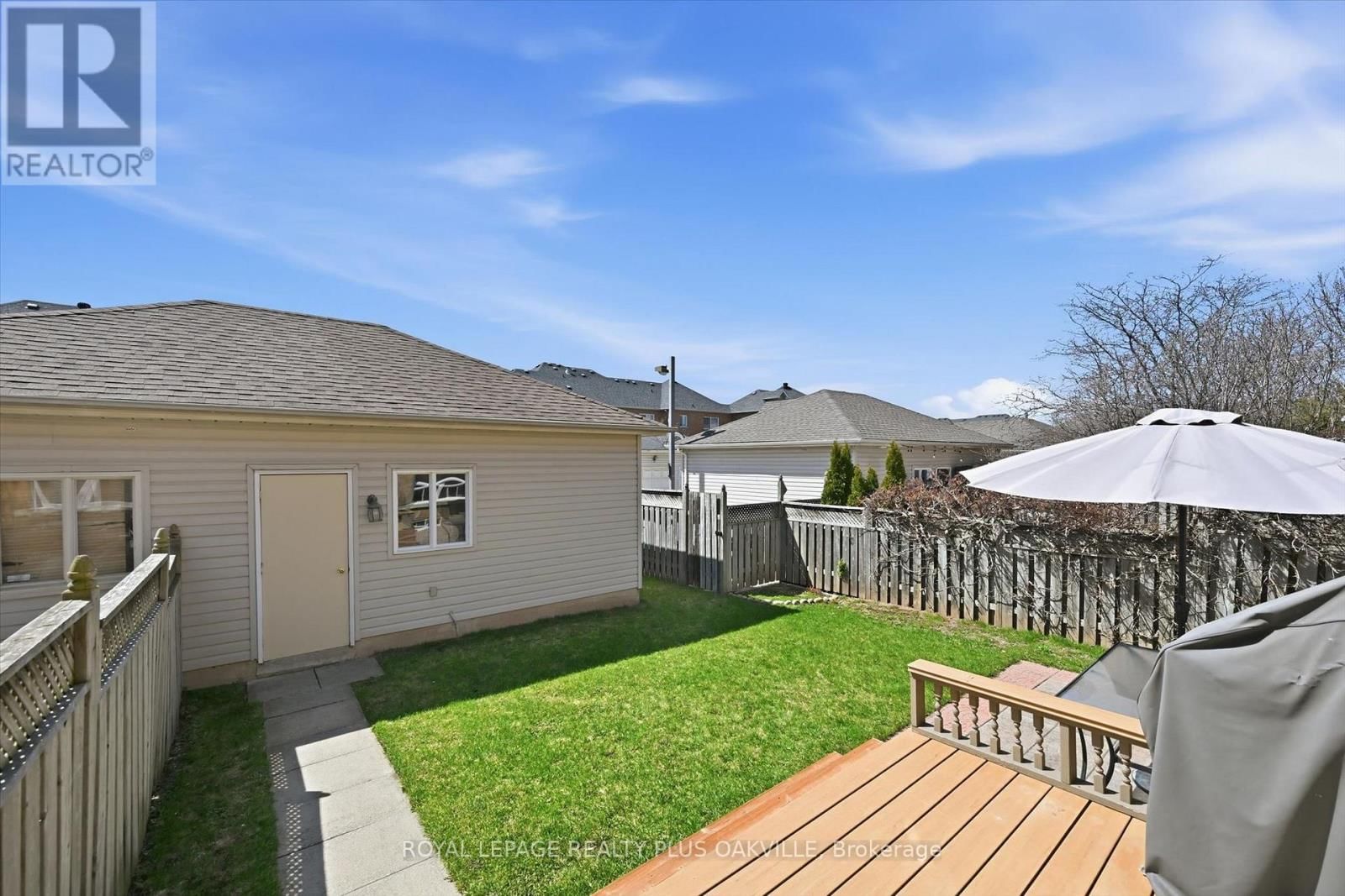 2150 FOURTH LINE Image 37