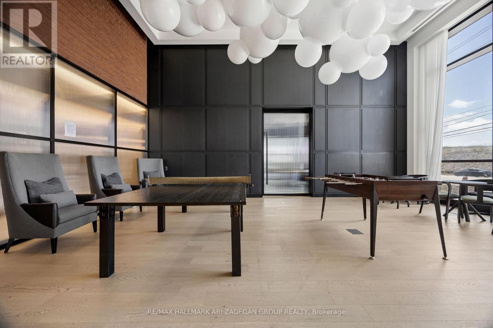 1302 - 3200 WILLIAM COLTSON AVENUE Image 48