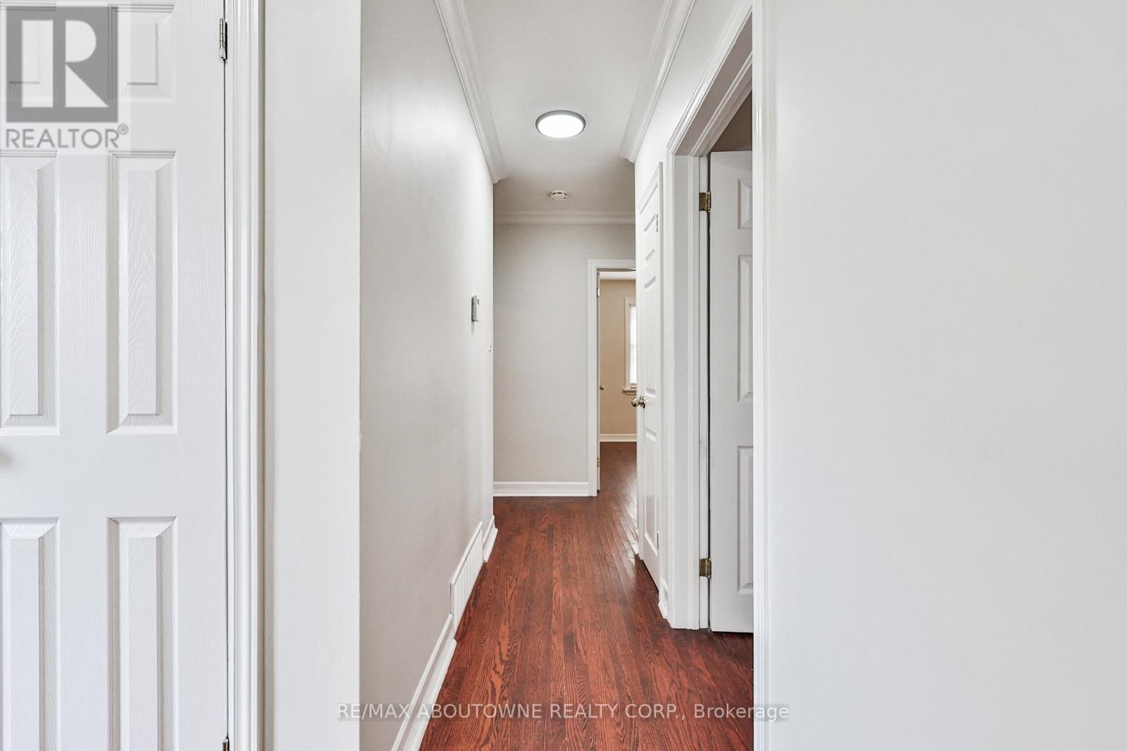 2063 HIXON STREET Image 15