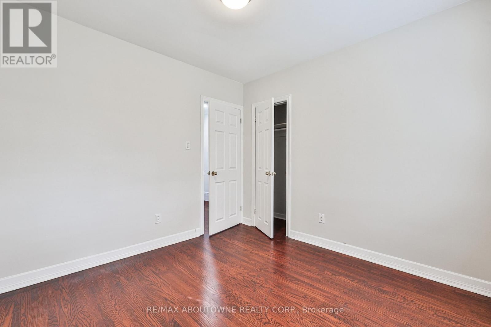 2063 HIXON STREET Image 19