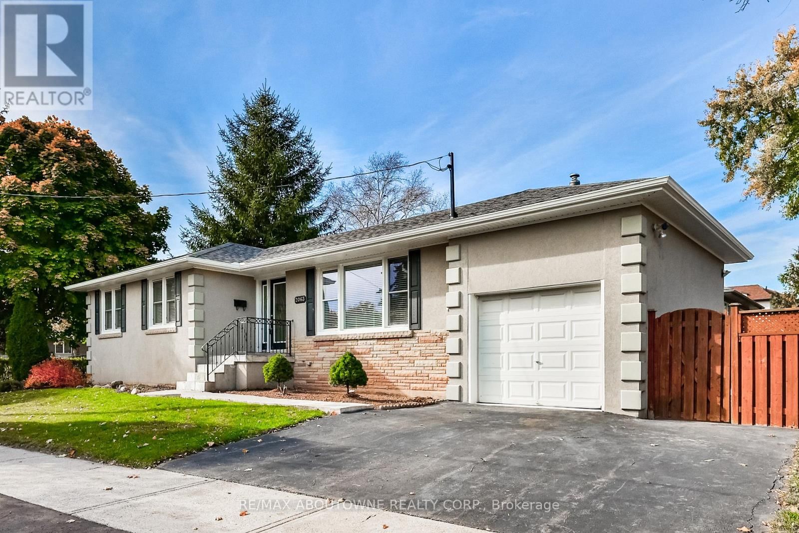 2063 HIXON STREET Image 2