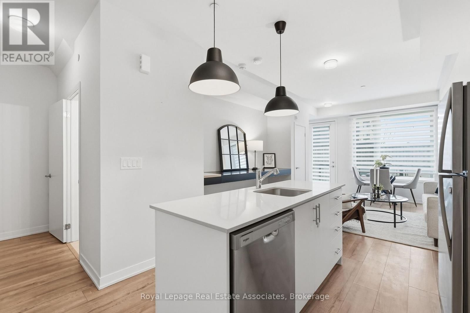 10 - 3425 RIDGEWAY DRIVE Image 16