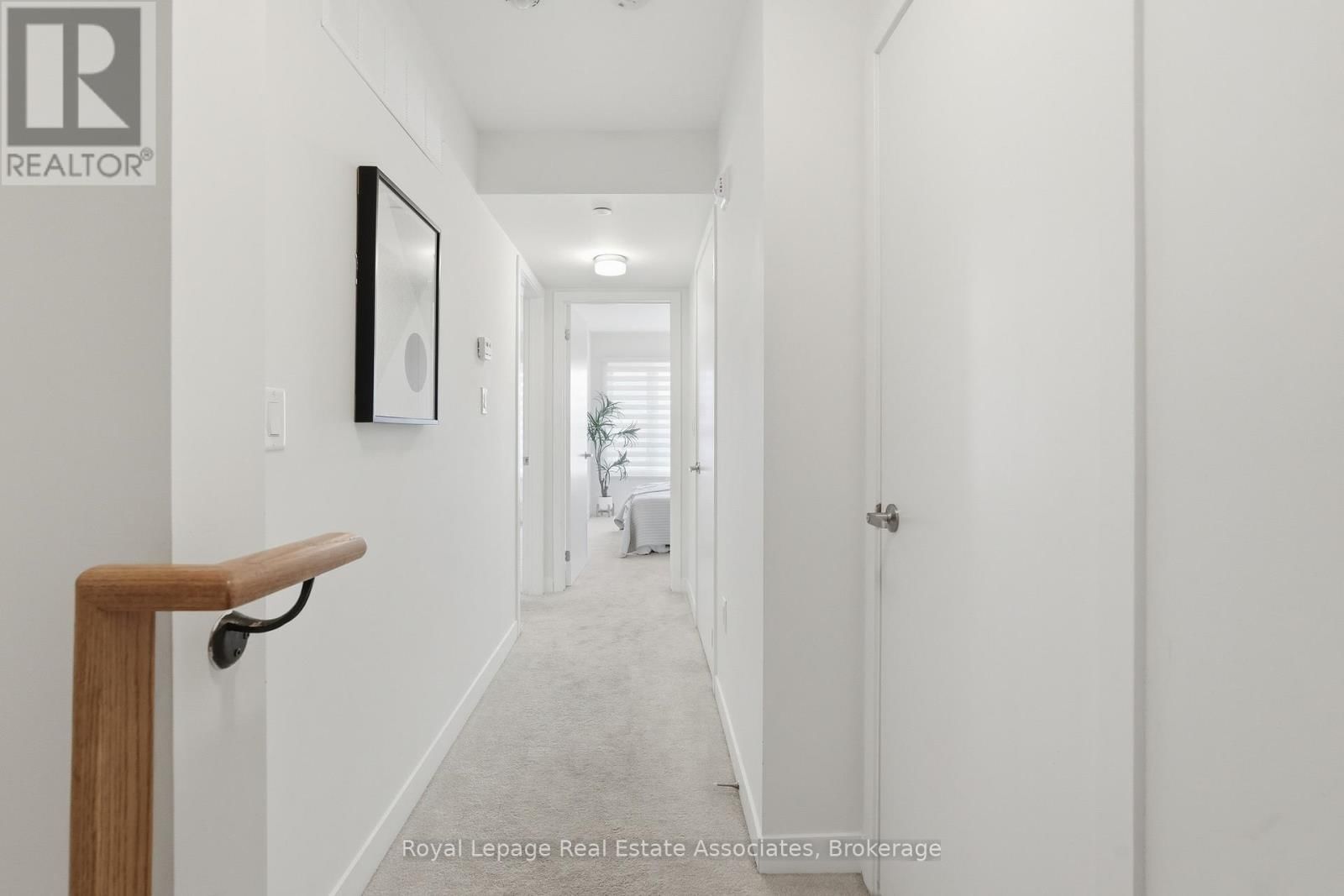 10 - 3425 RIDGEWAY DRIVE Image 20