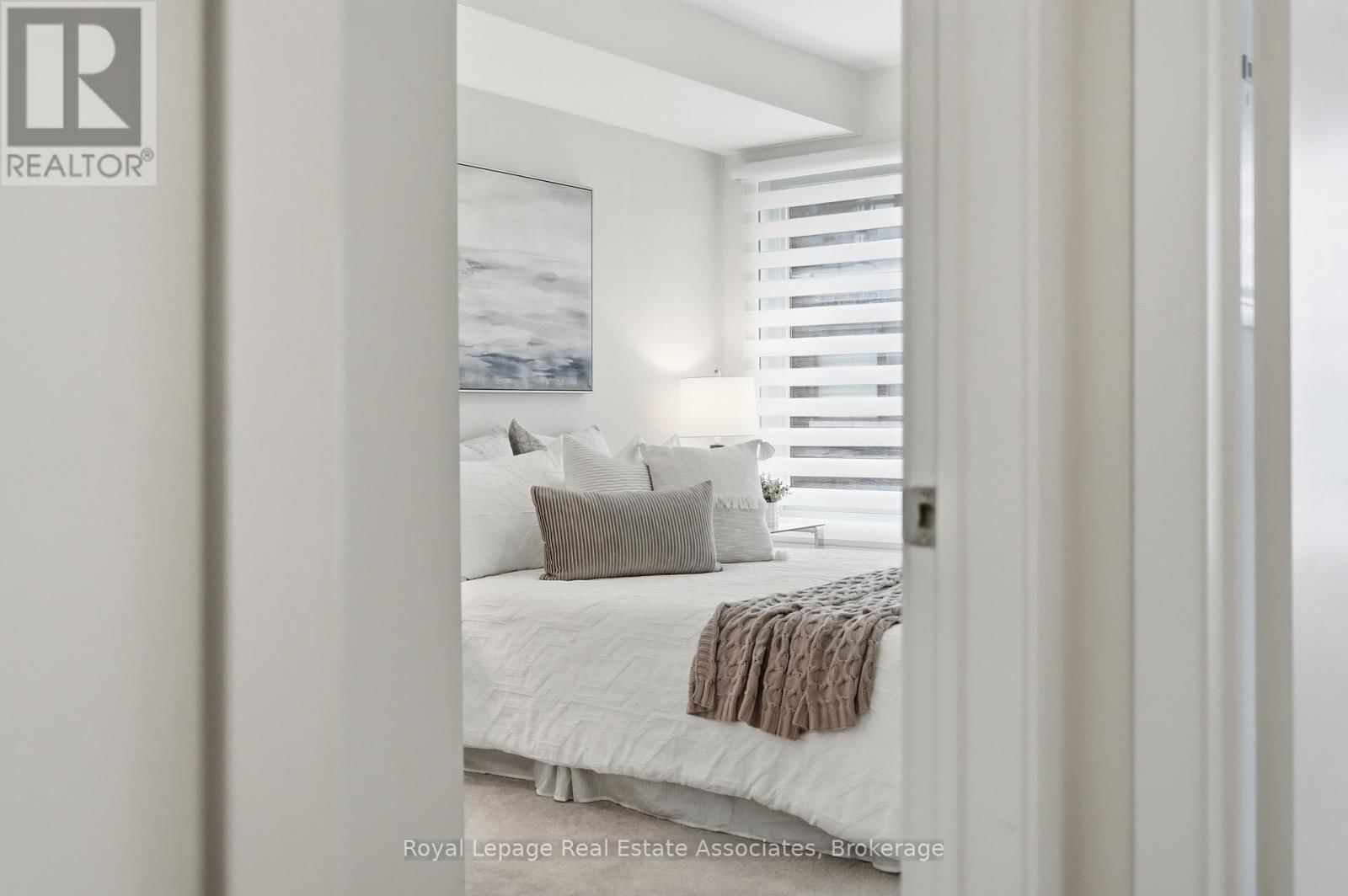 10 - 3425 RIDGEWAY DRIVE Image 21