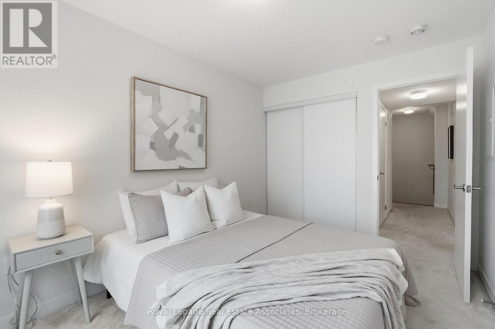 10 - 3425 RIDGEWAY DRIVE Image 29