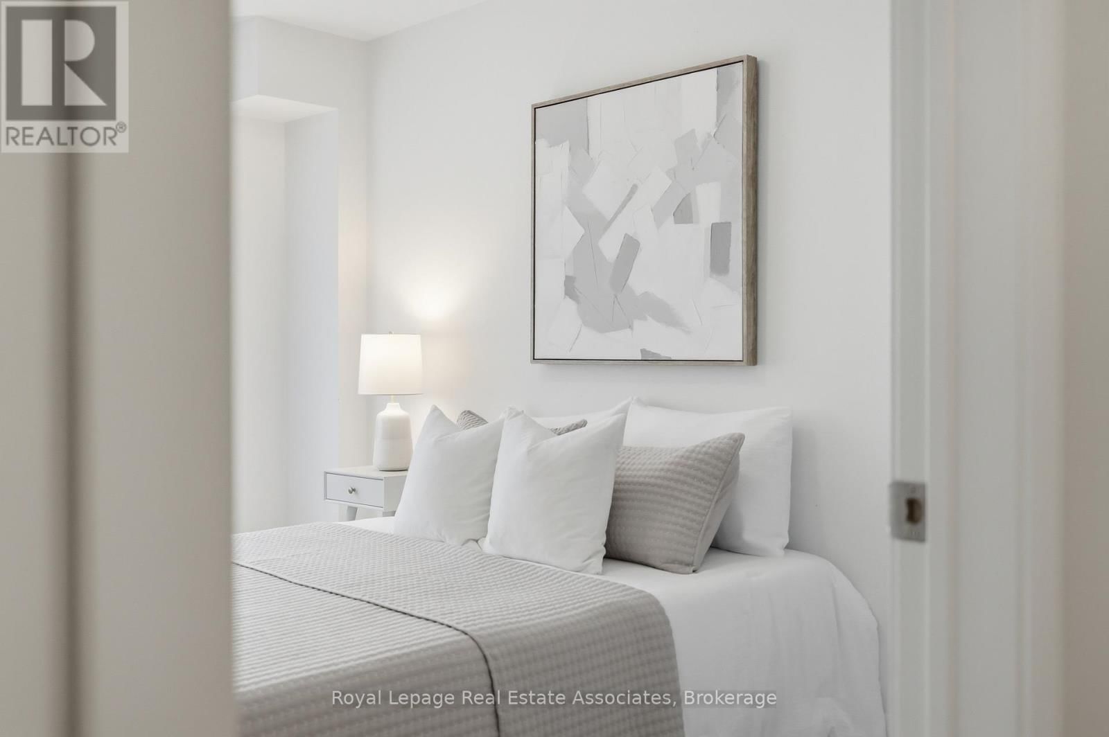 10 - 3425 RIDGEWAY DRIVE Image 30