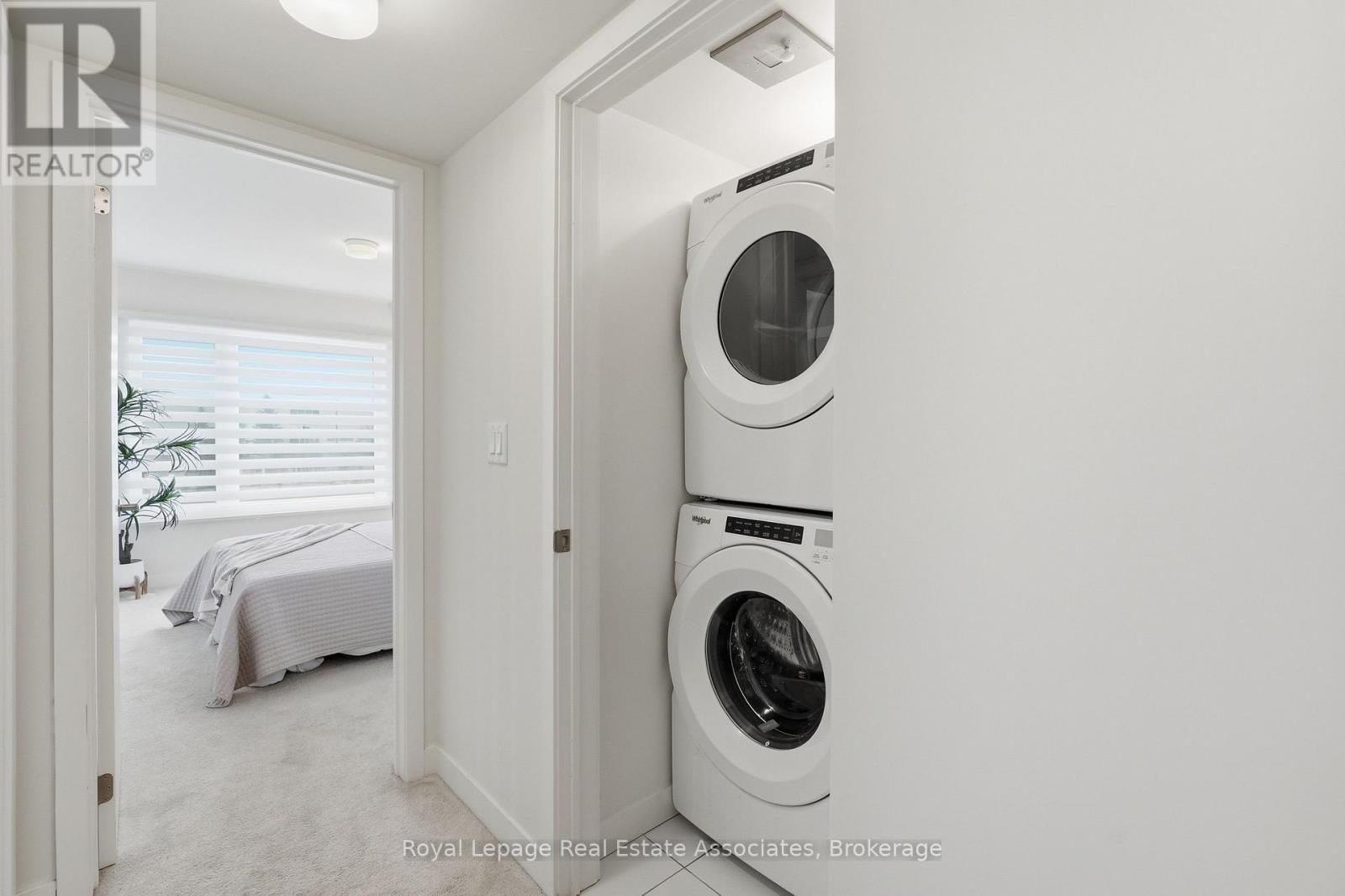 10 - 3425 RIDGEWAY DRIVE Image 31