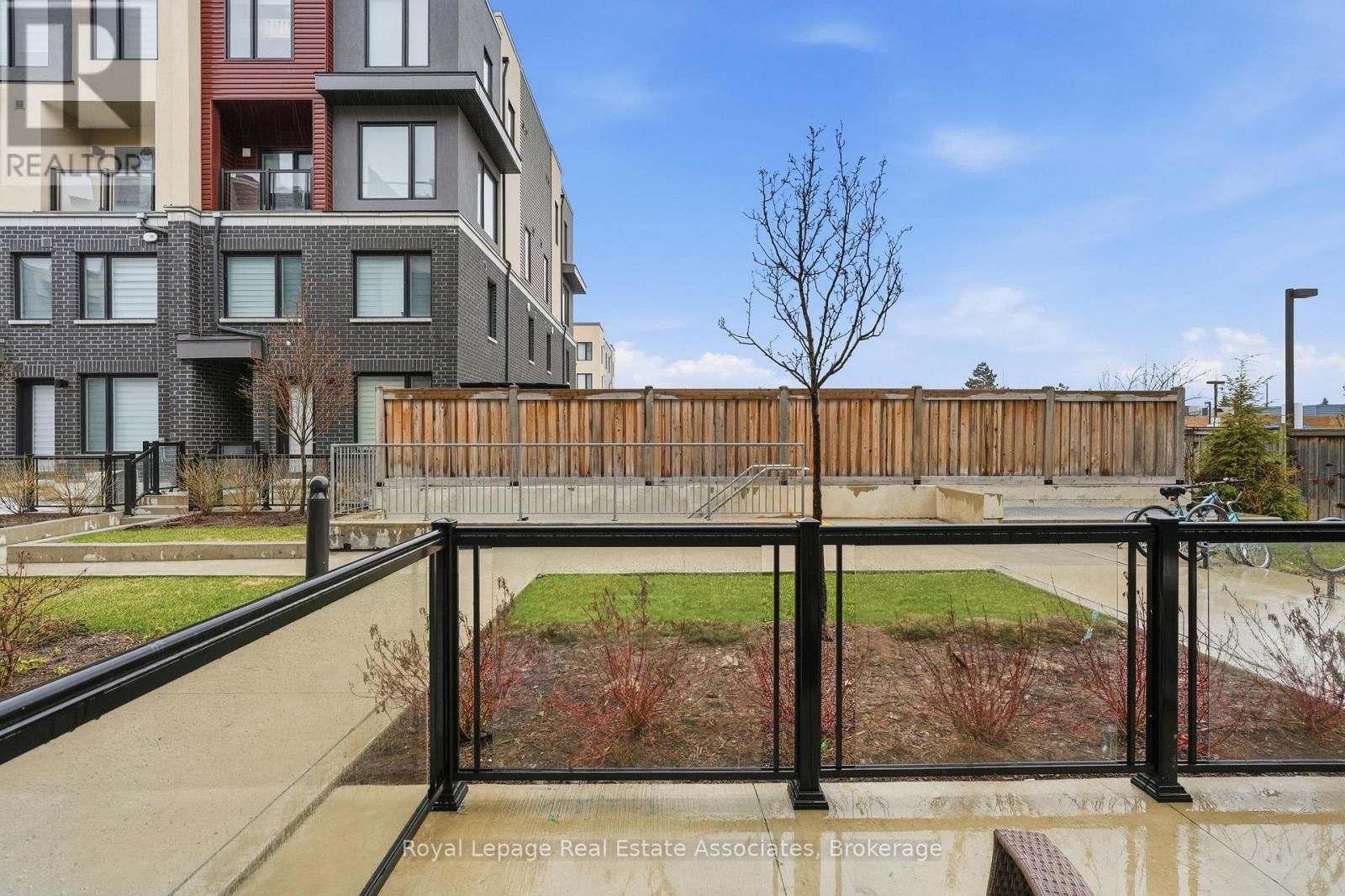 10 - 3425 RIDGEWAY DRIVE Image 35