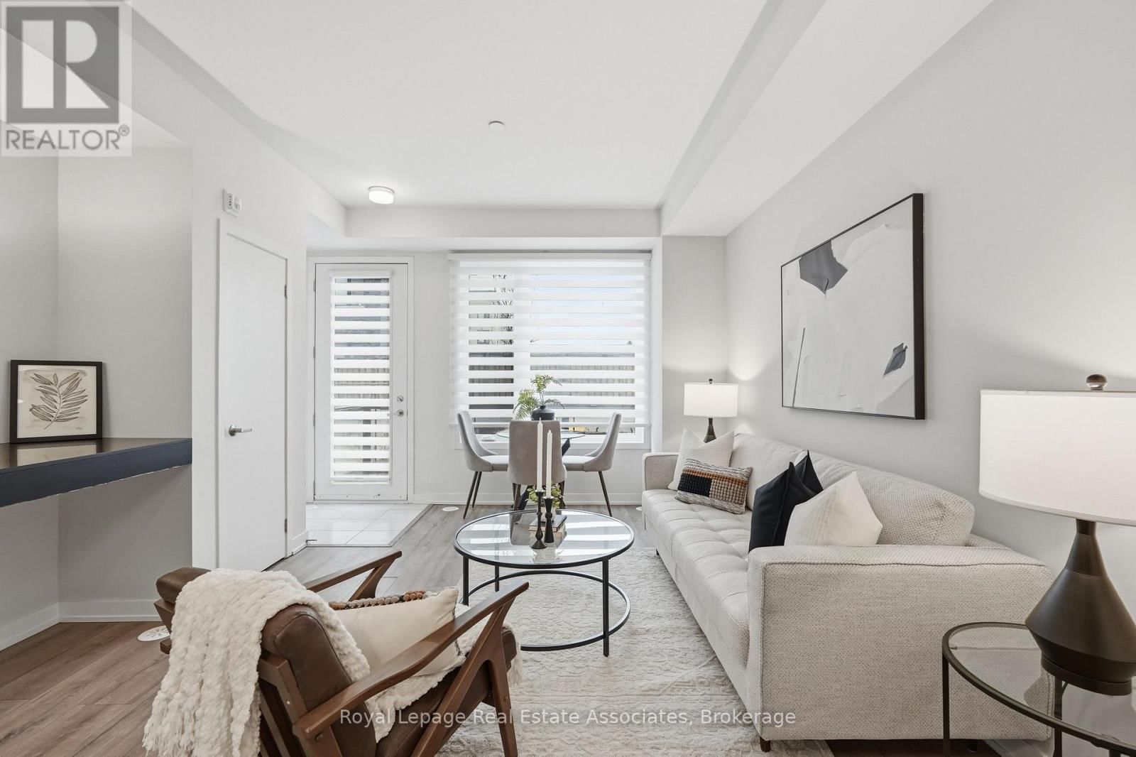 10 - 3425 RIDGEWAY DRIVE Image 6