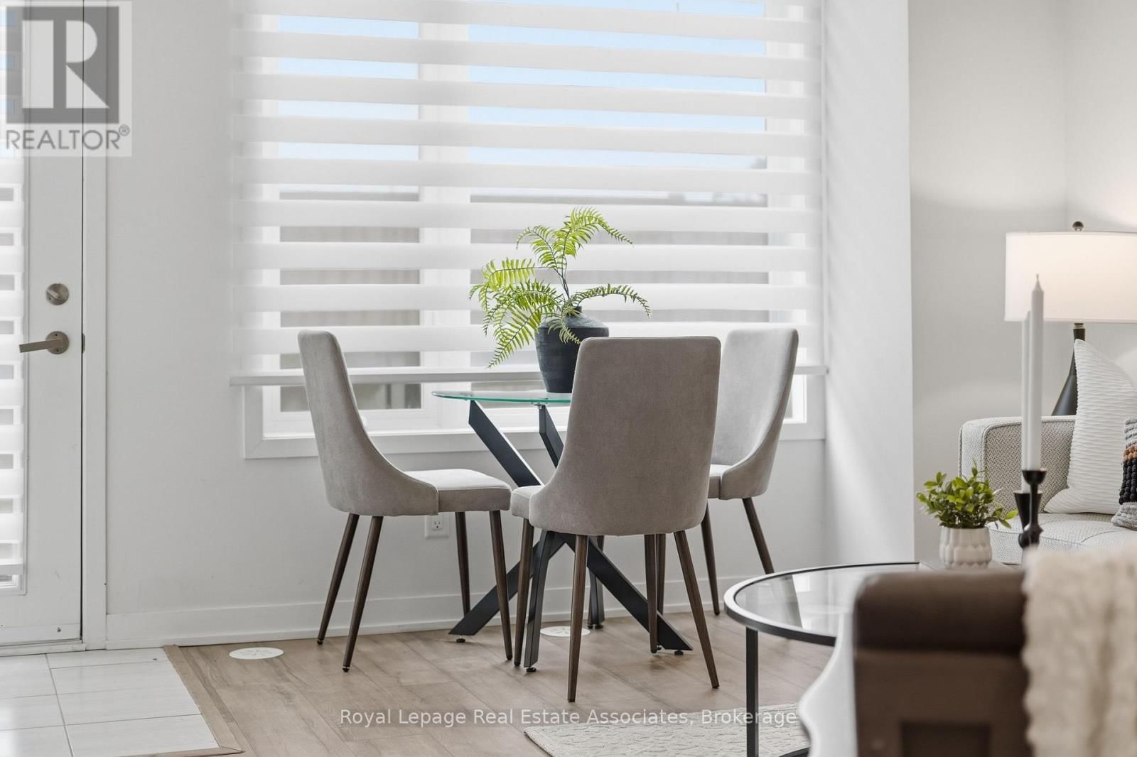 10 - 3425 RIDGEWAY DRIVE Image 8