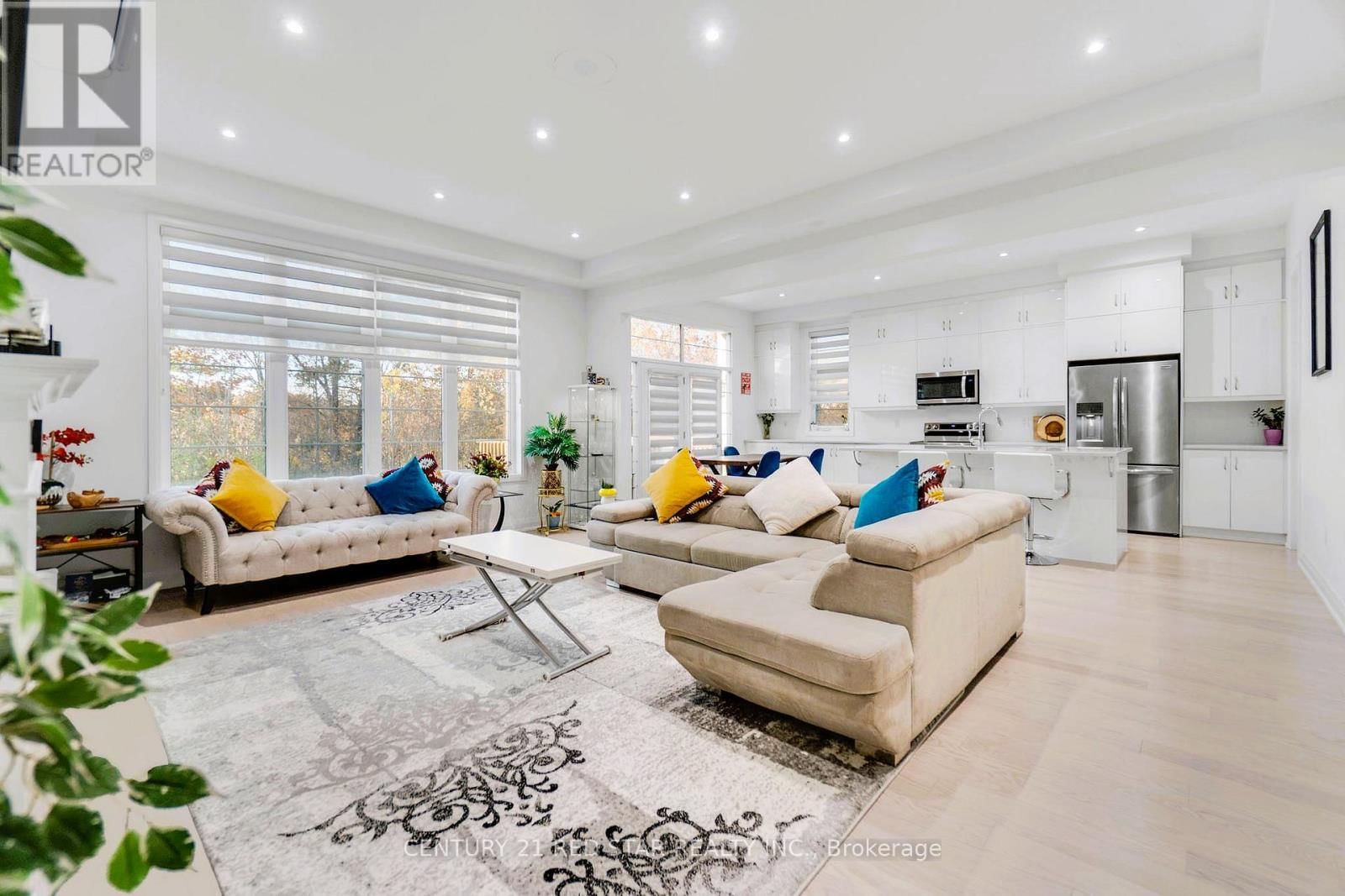 3251 HARASYM TRAIL Image 10