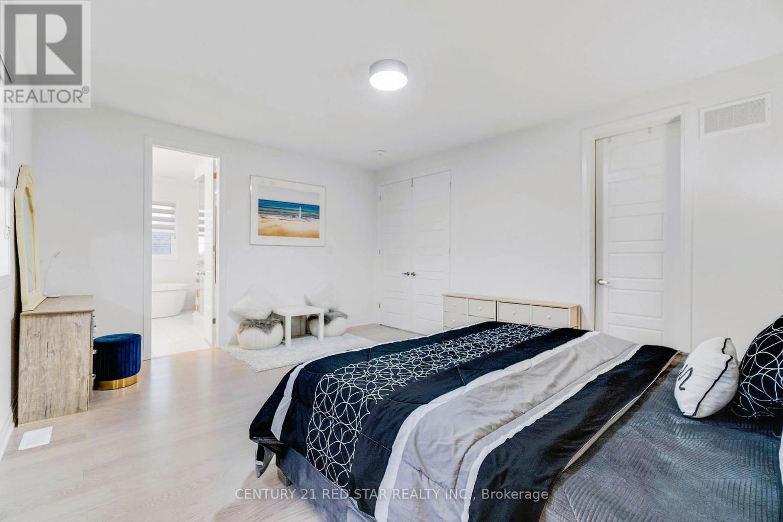 3251 HARASYM TRAIL Image 21