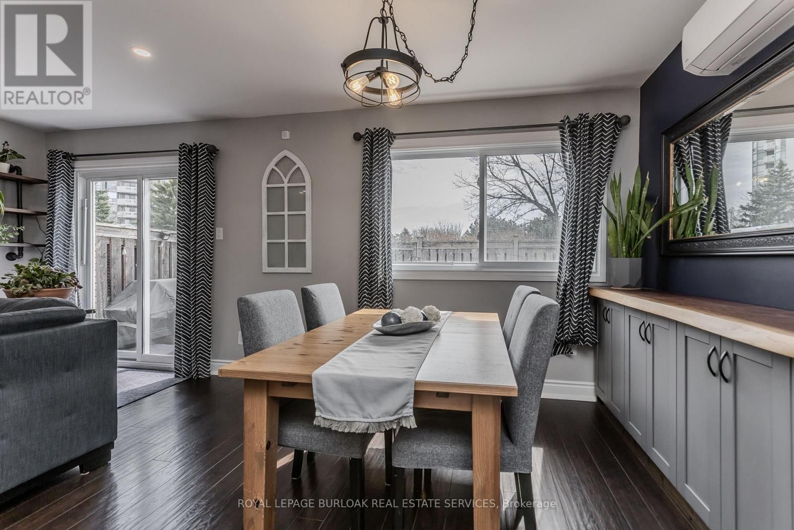 71 - 528 SHERATON ROAD Image 15