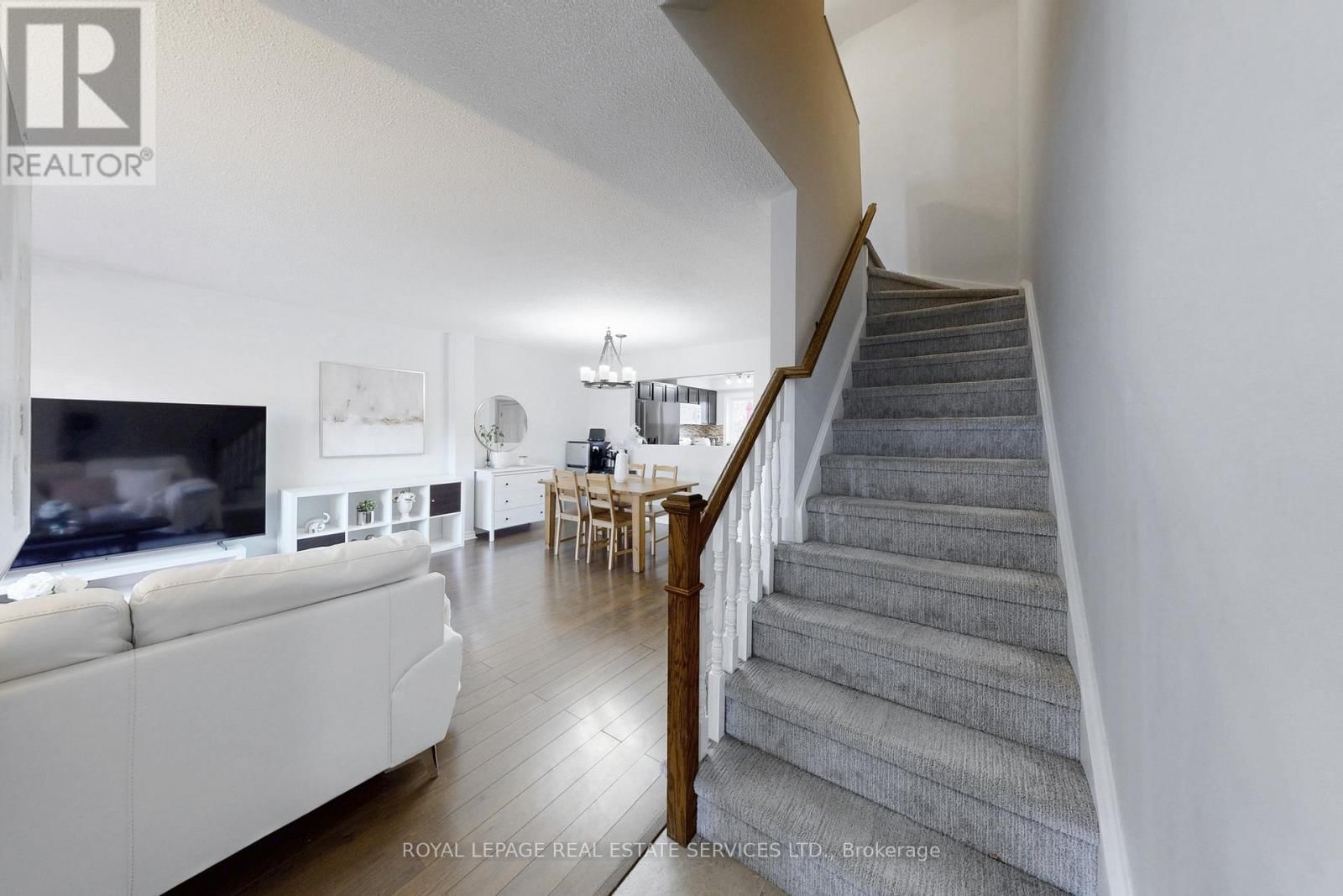 25 - 3001 CENTENNIAL DRIVE Image 23