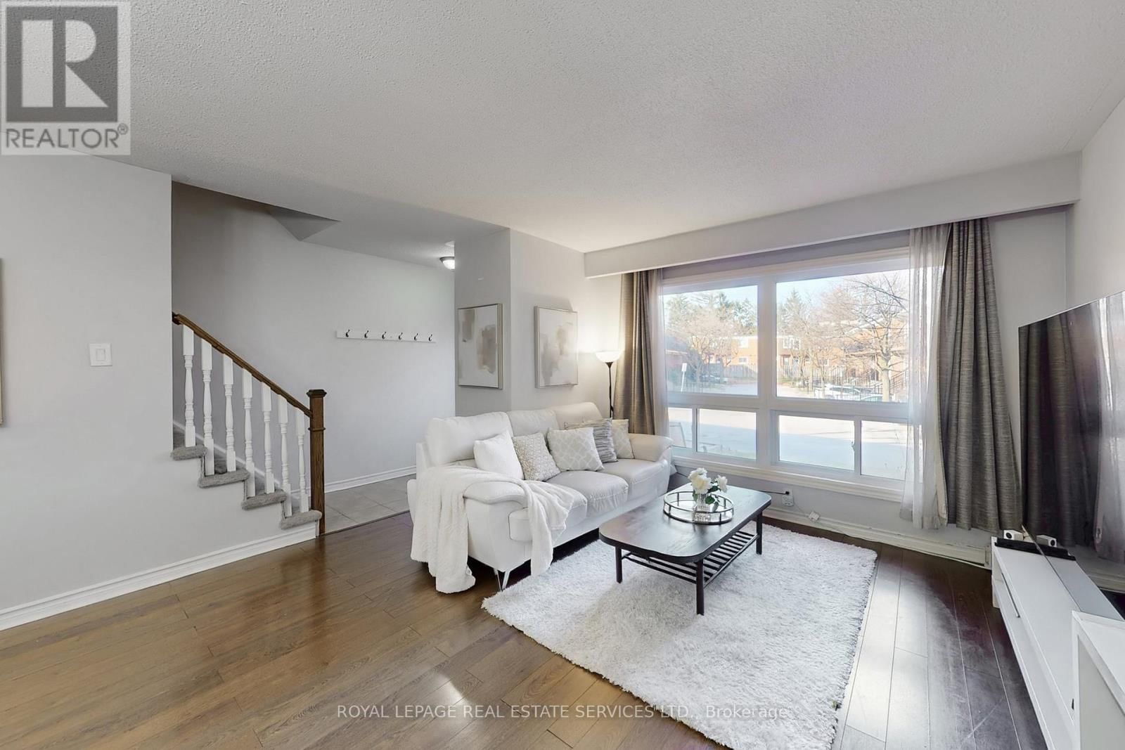 25 - 3001 CENTENNIAL DRIVE Image 4