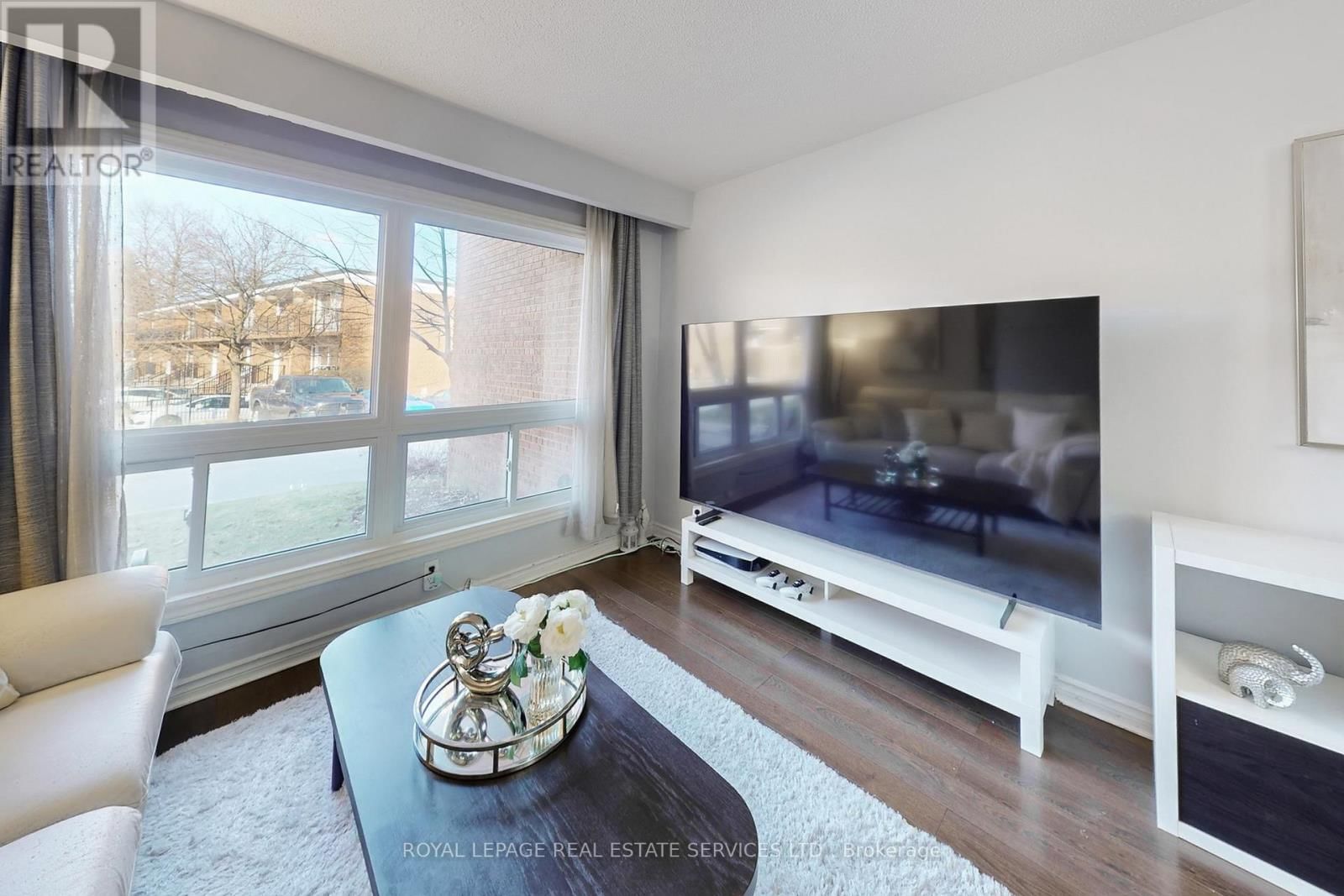 25 - 3001 CENTENNIAL DRIVE Image 8