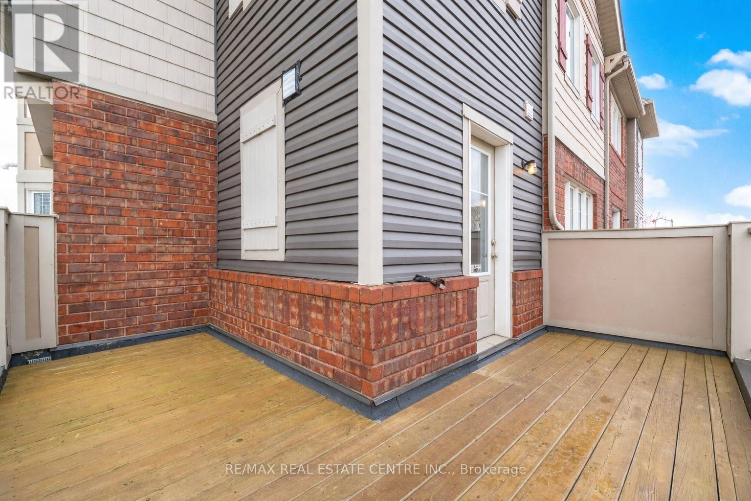 56 - 3050 ROTARY WAY Image 45