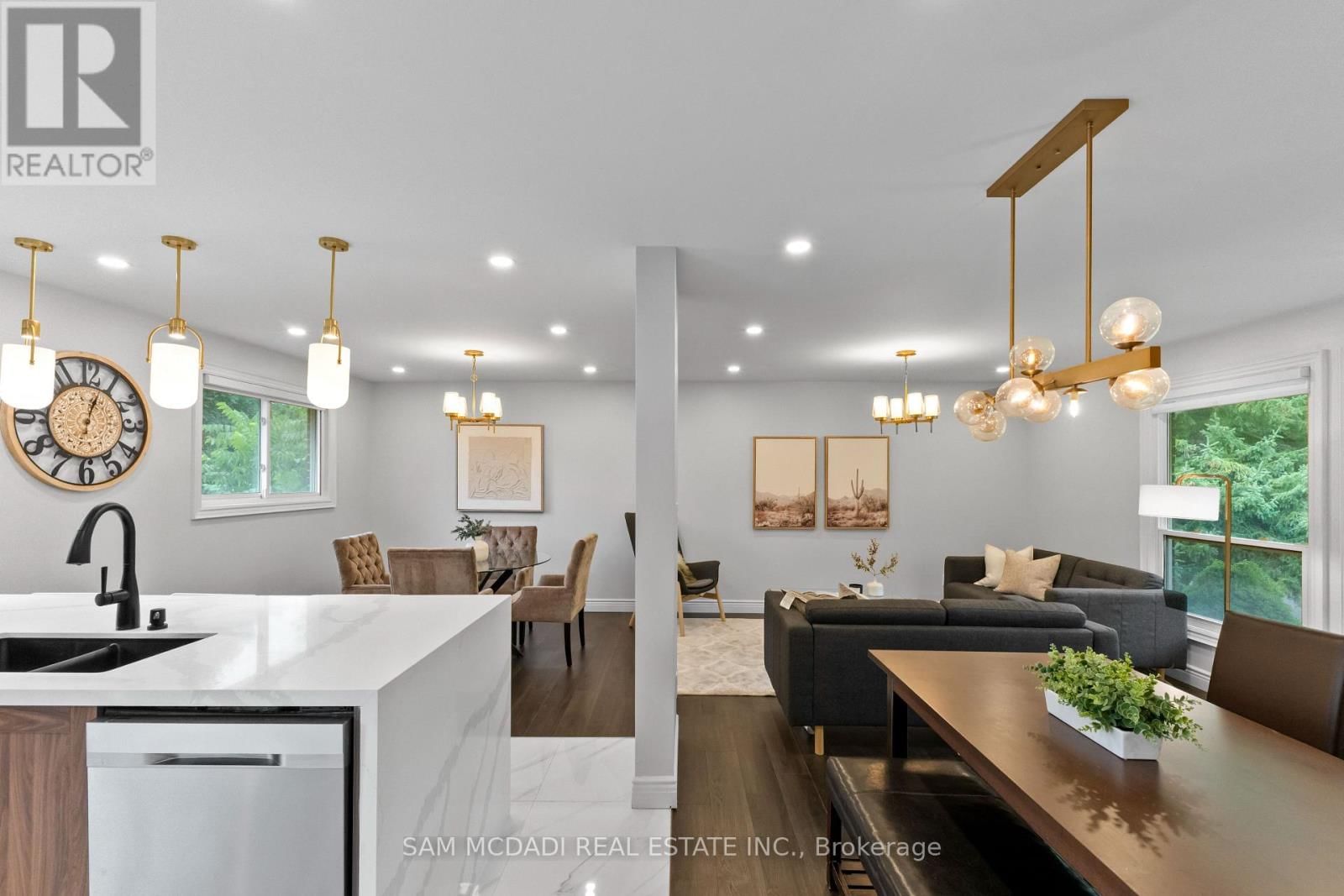 7209 FAYETTE CIRCLE Image 6