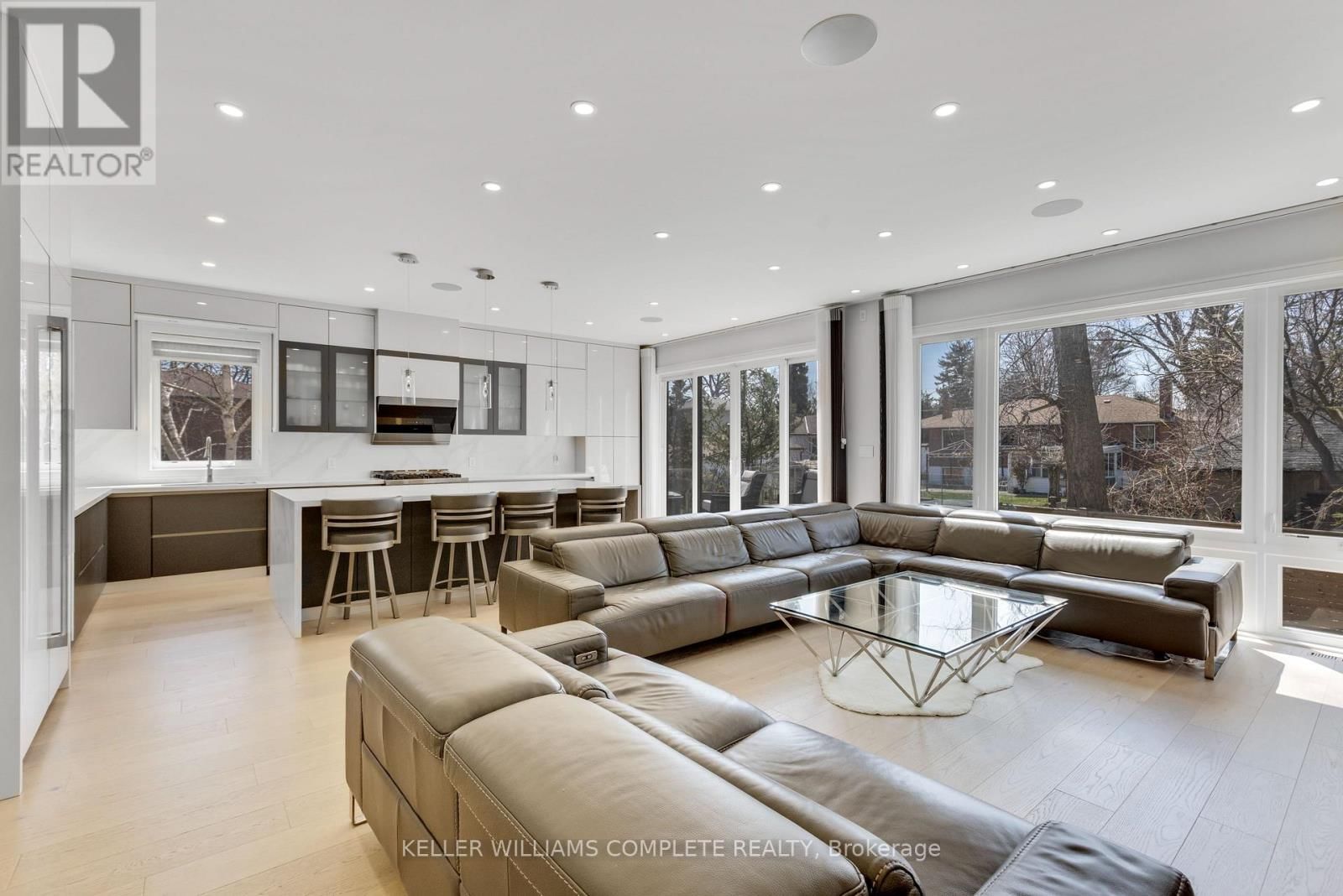 1362 KENMUIR AVENUE Image 6