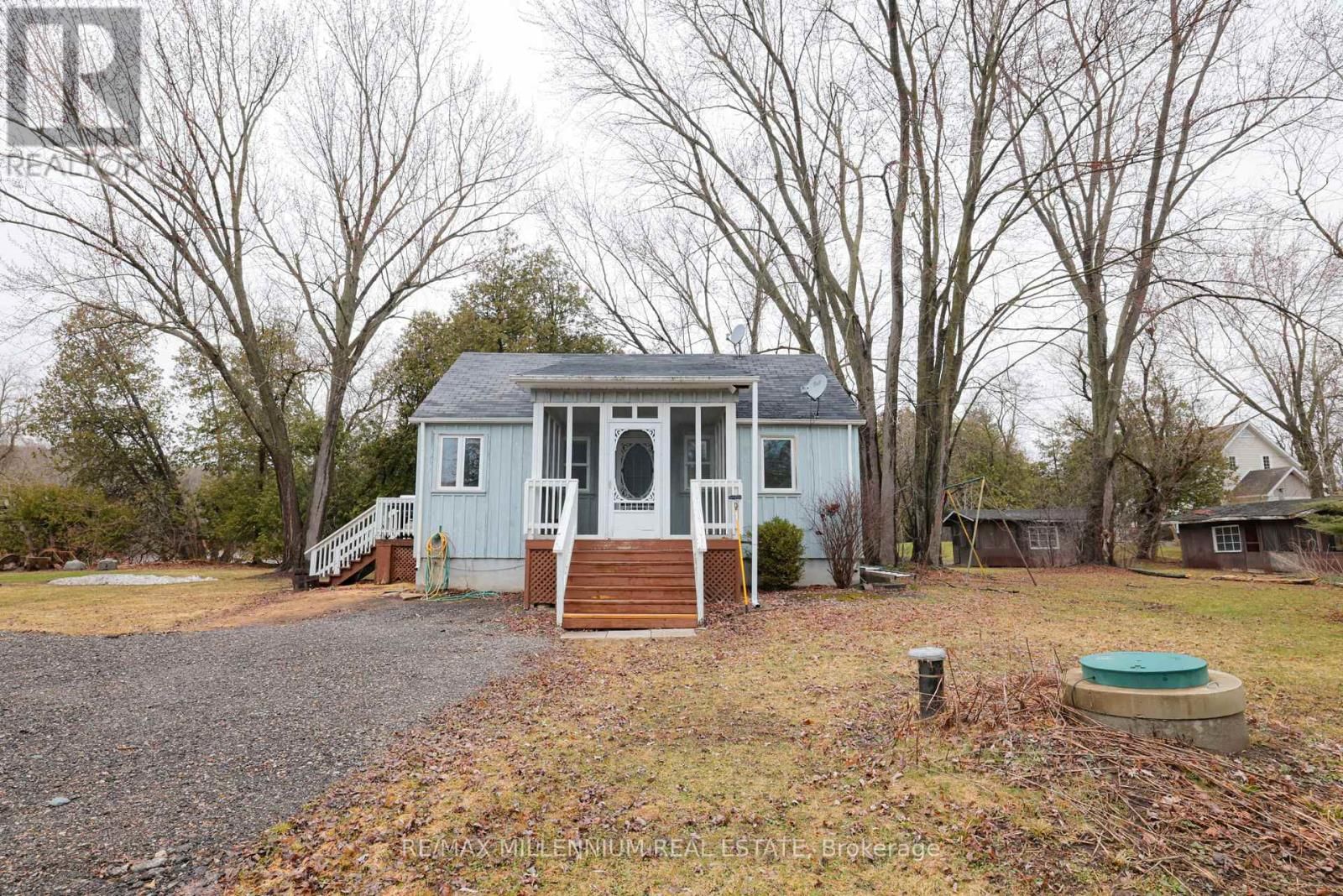 2424 OLDE BASE LINE ROAD Image 5