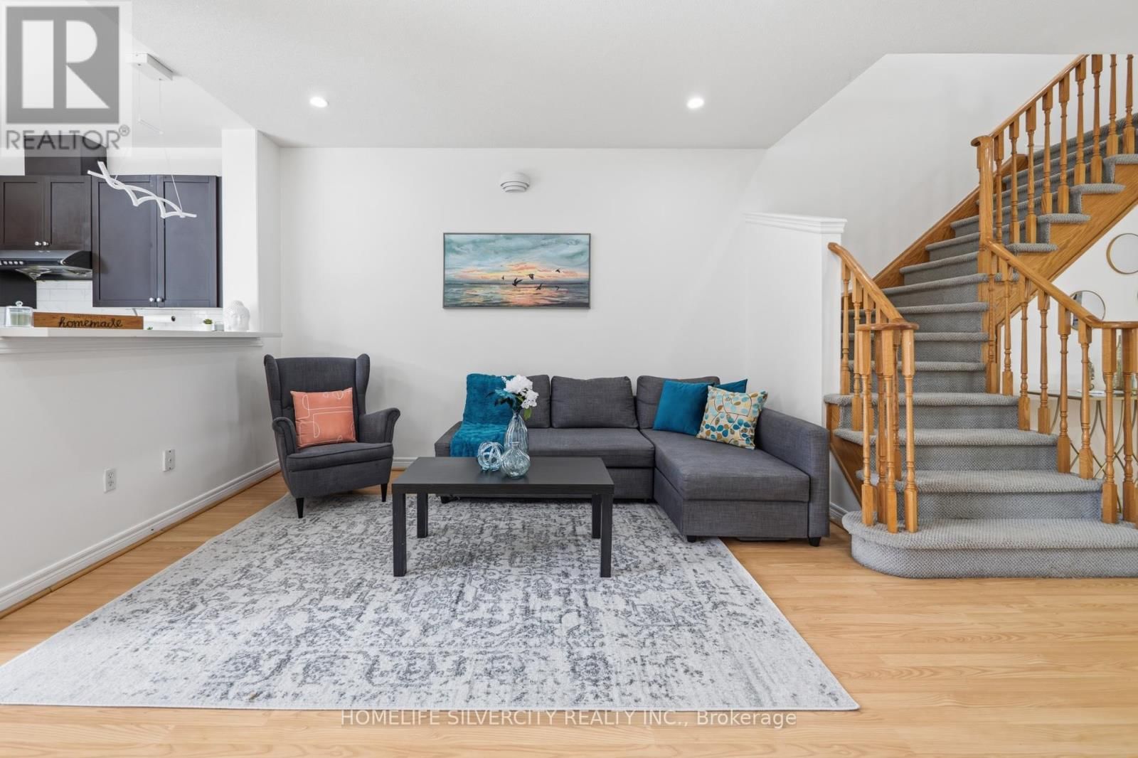 86 SILENT POND CRESCENT Image 13