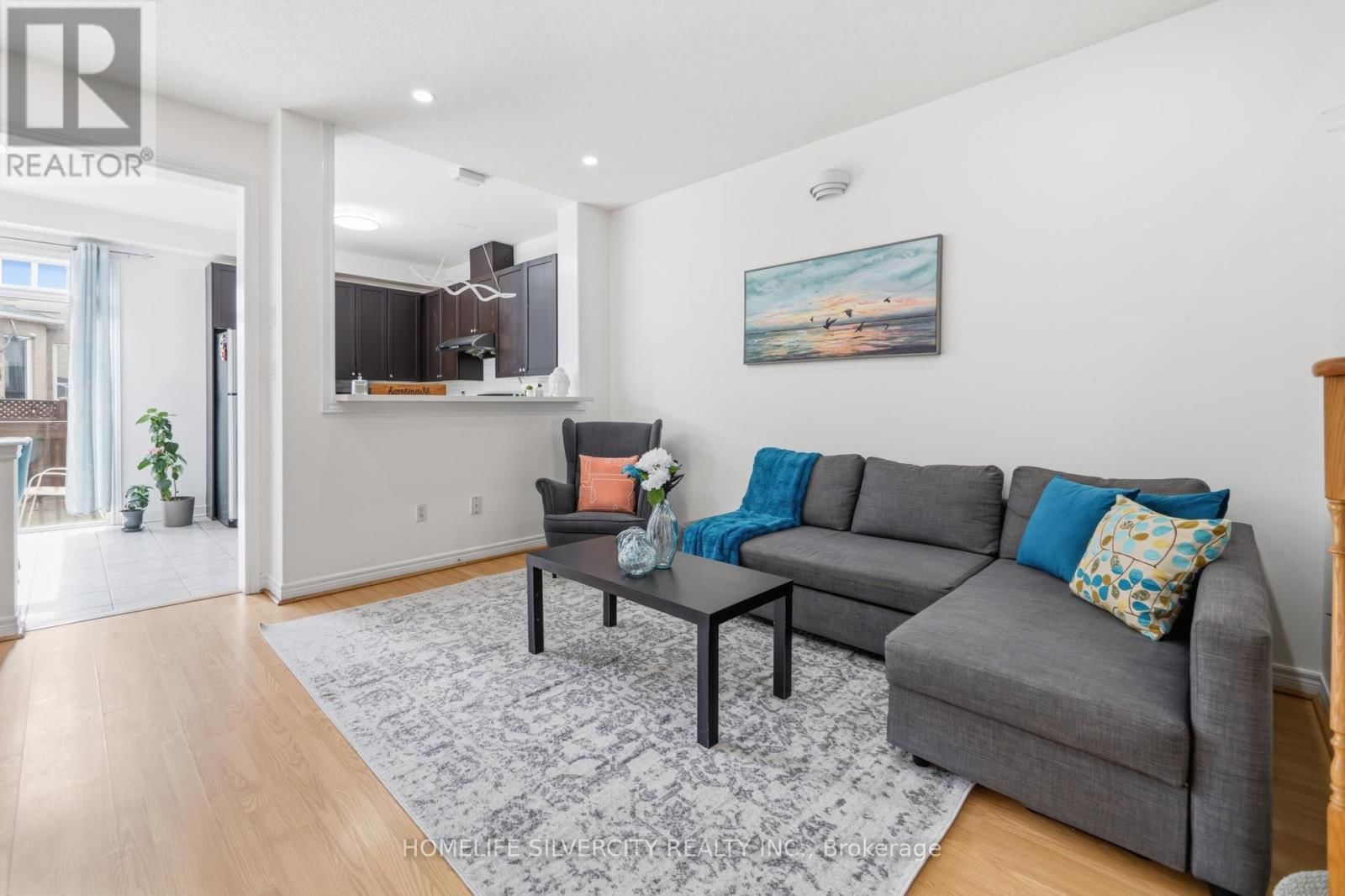 86 SILENT POND CRESCENT Image 15