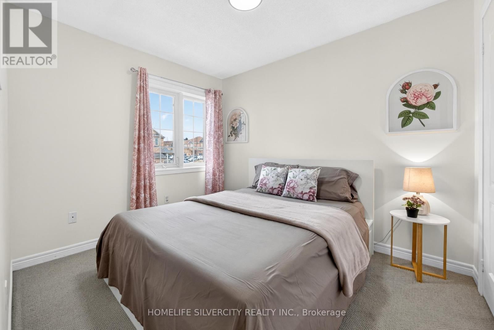 86 SILENT POND CRESCENT Image 41