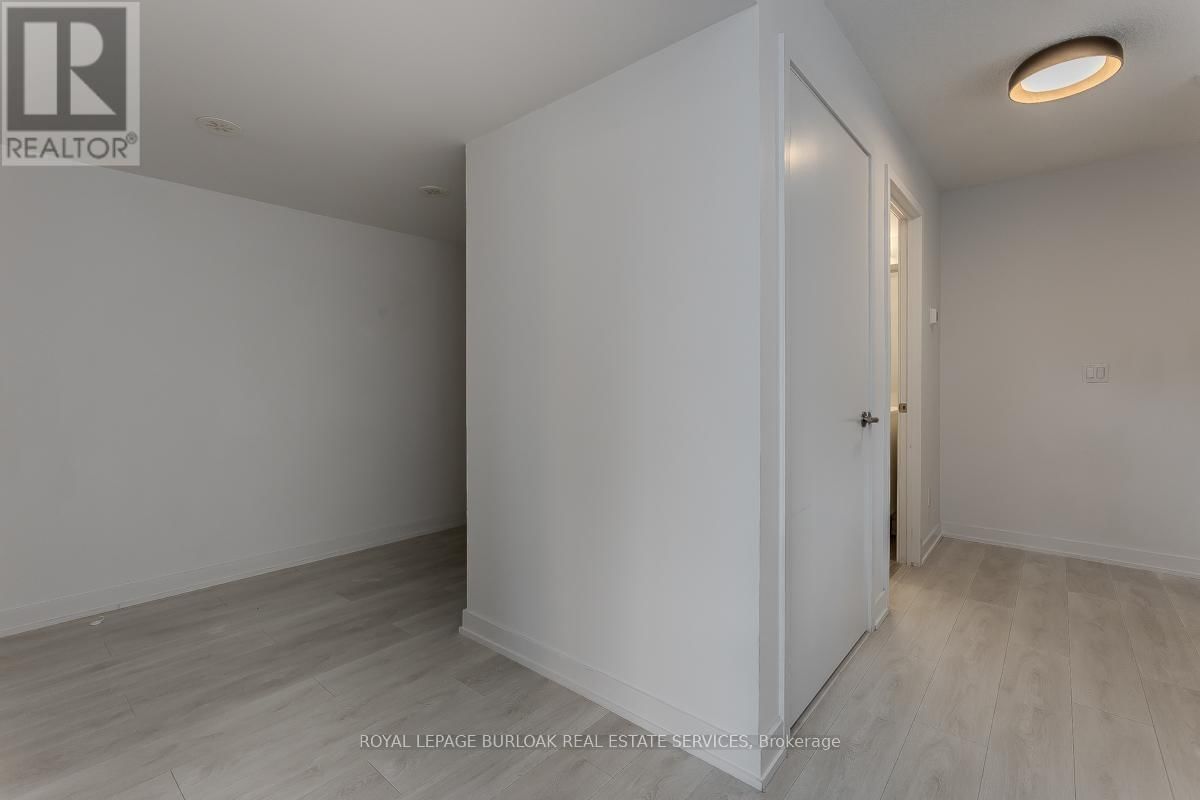 815 - 1133 COOKE BOULEVARD Image 40