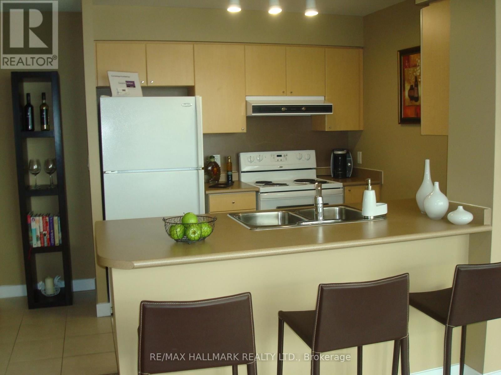 1405 - 5191 DUNDAS STREET WEST Image 4