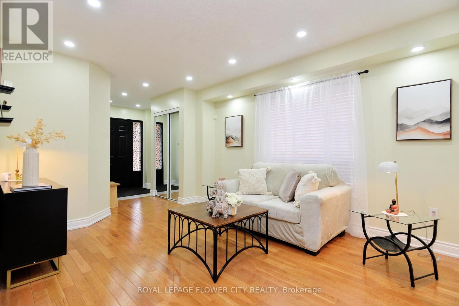 45 ROADMASTER LANE Image 10