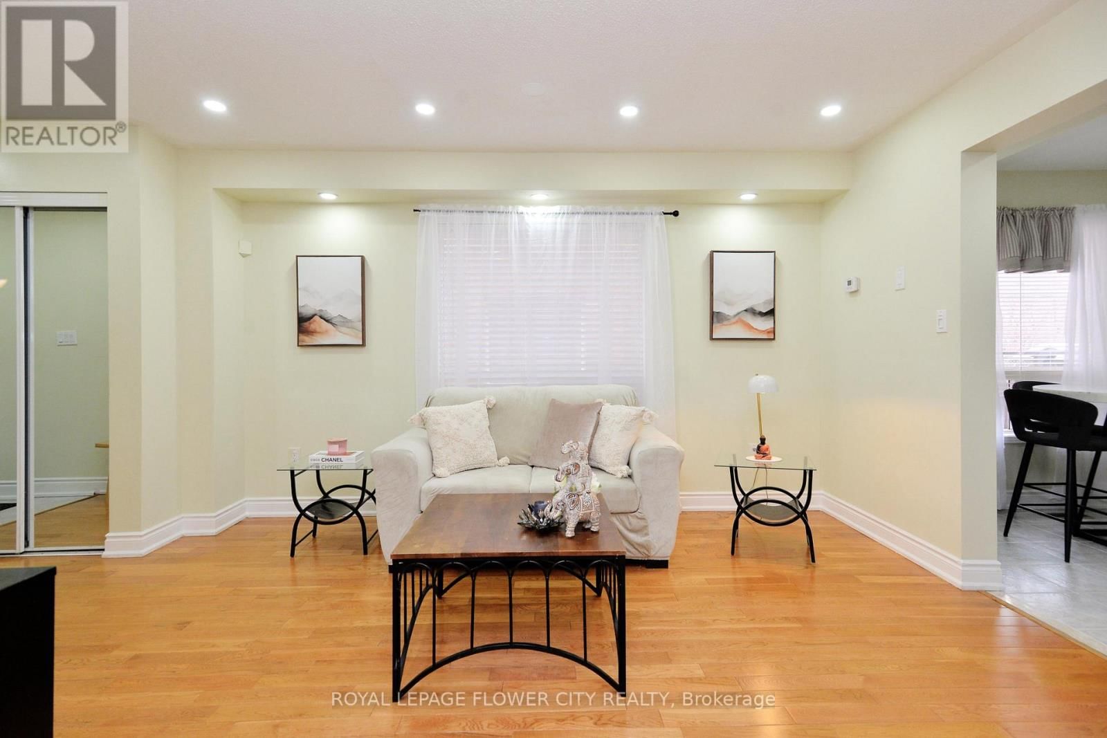 45 ROADMASTER LANE Image 12