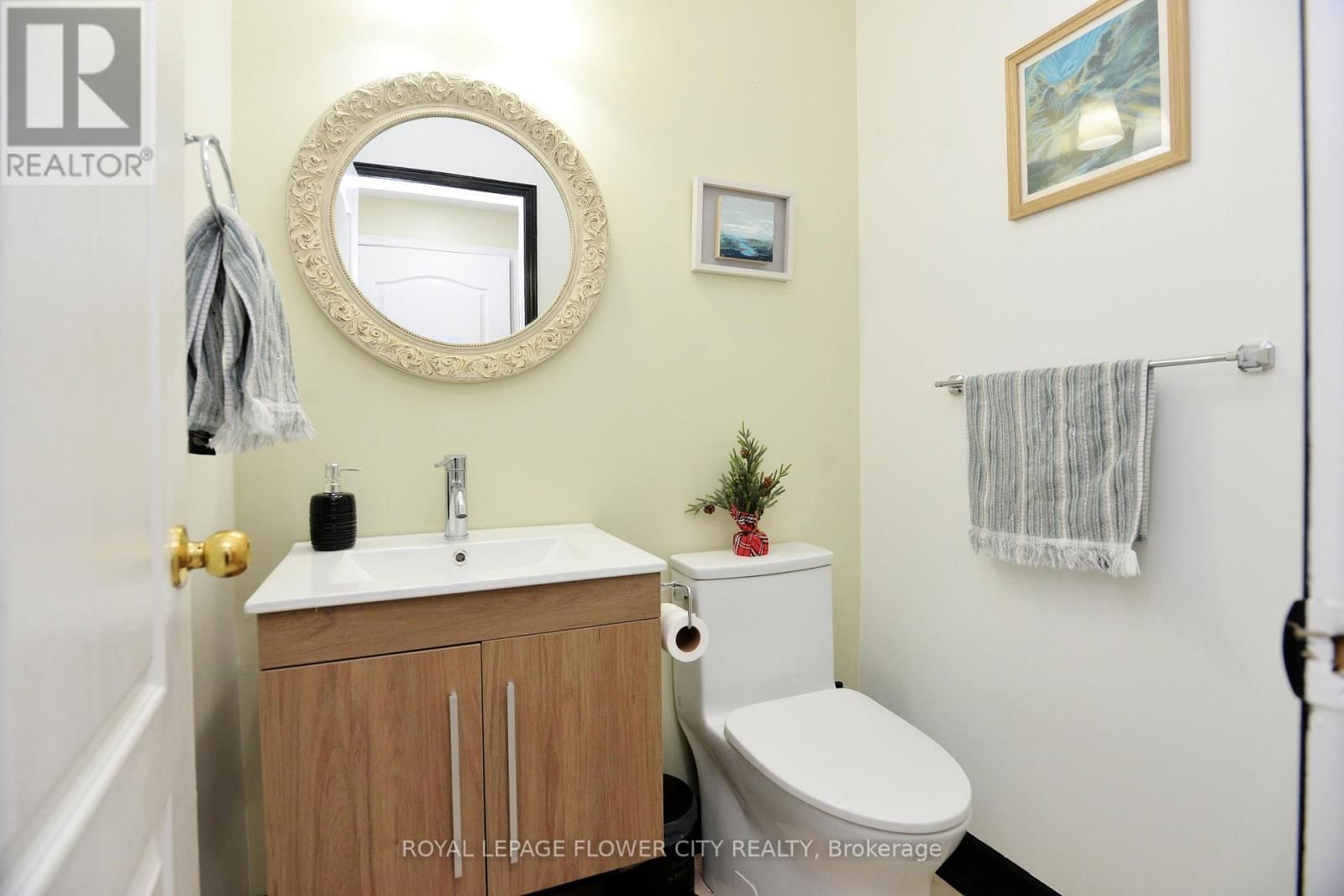 45 ROADMASTER LANE Image 22