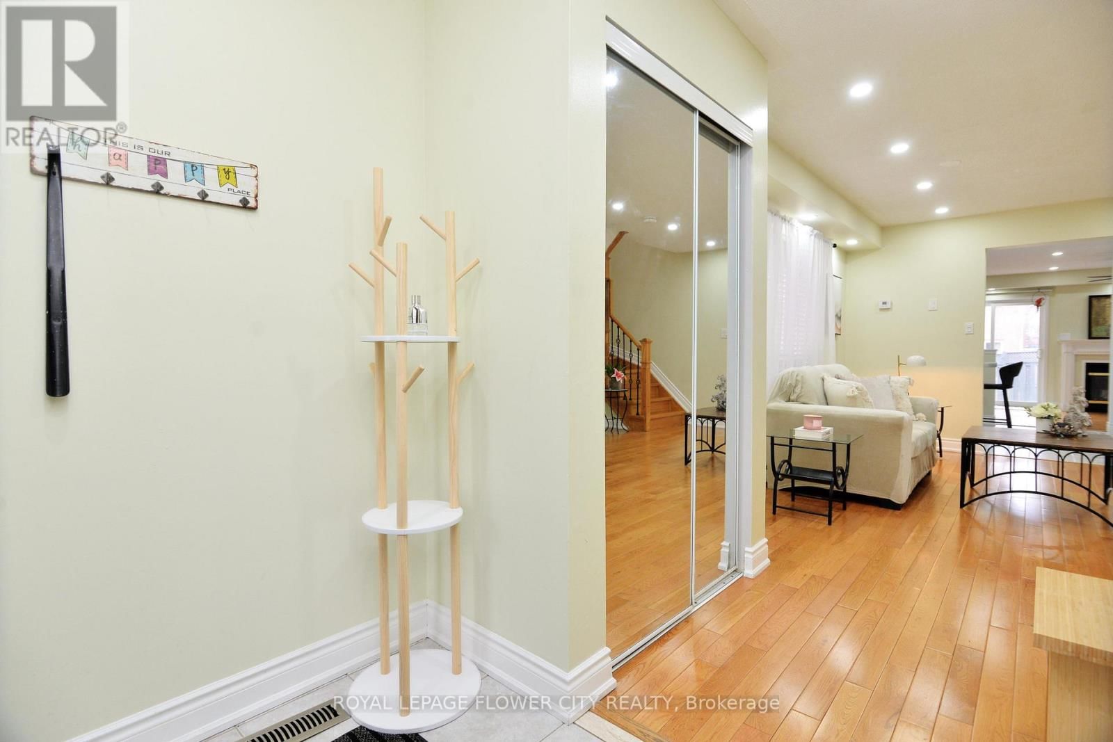 45 ROADMASTER LANE Image 8